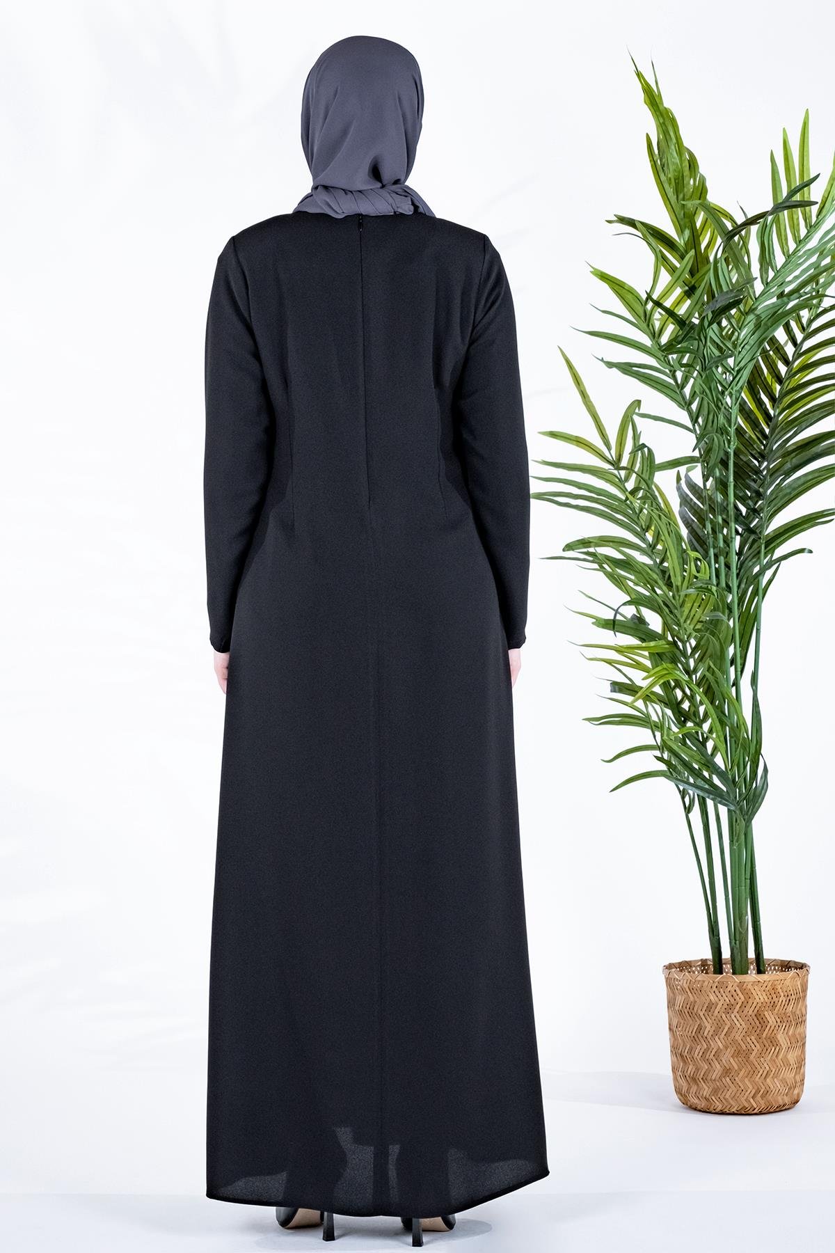 Beyza-AHLAT ELBİSE SİYAH KUM KREP