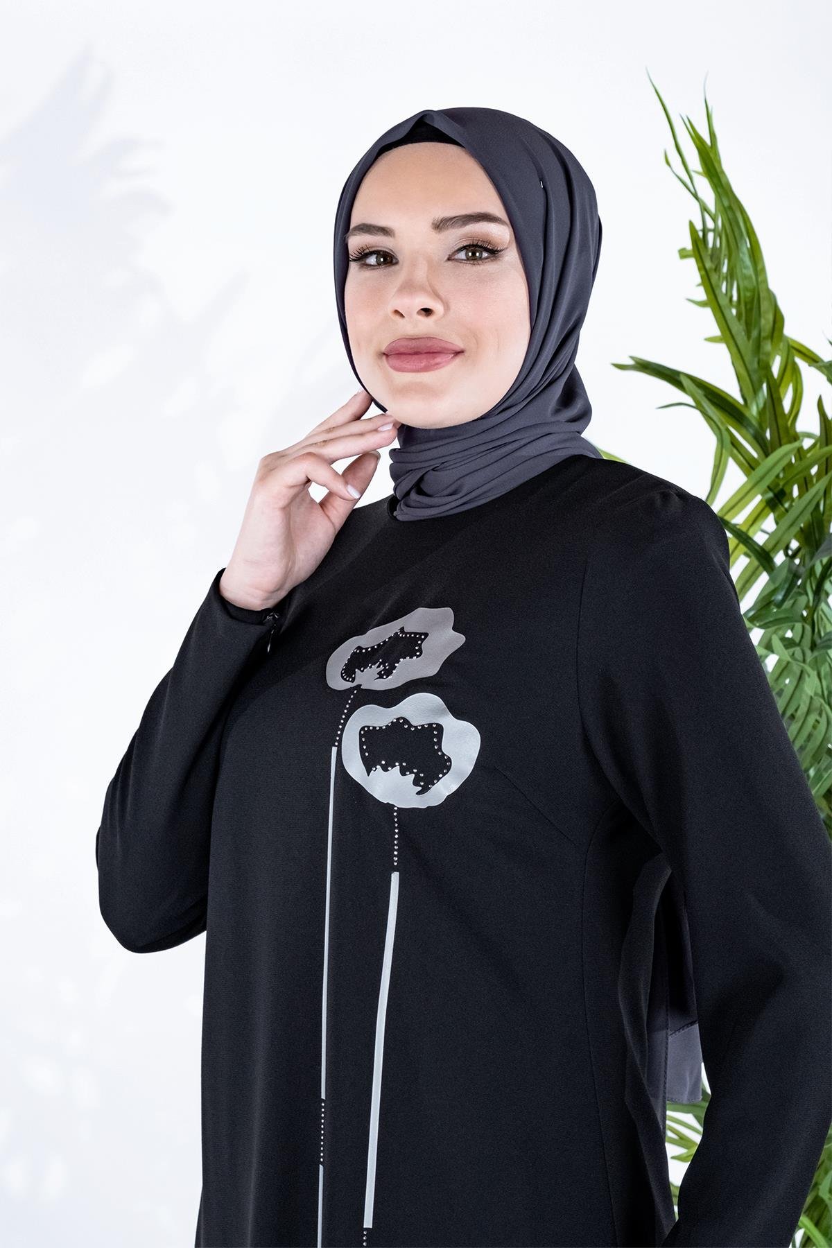 Beyza-AHLAT ELBİSE SİYAH KUM KREP