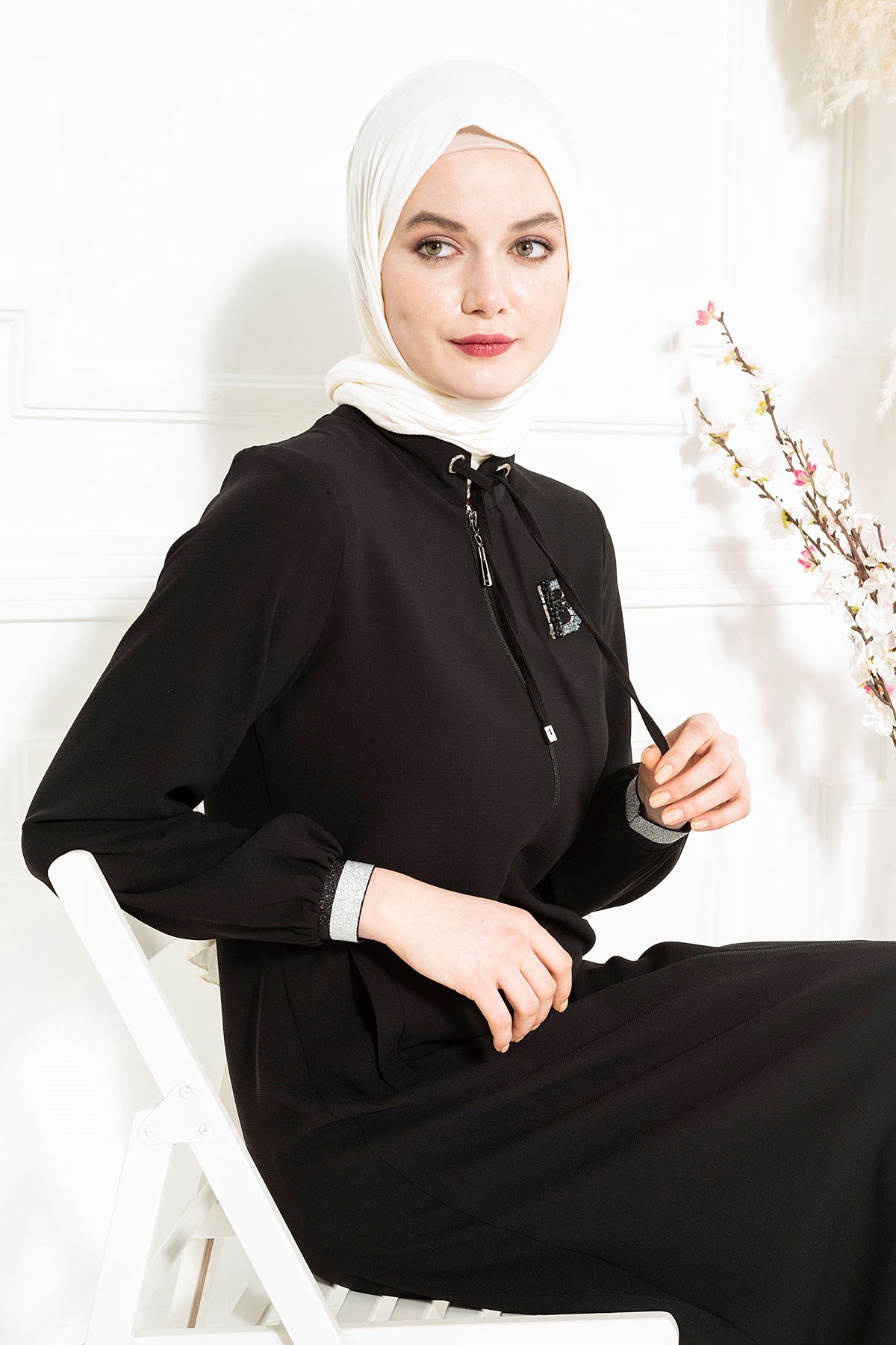 Markasız-BANU FERACE SİYAH PETEK