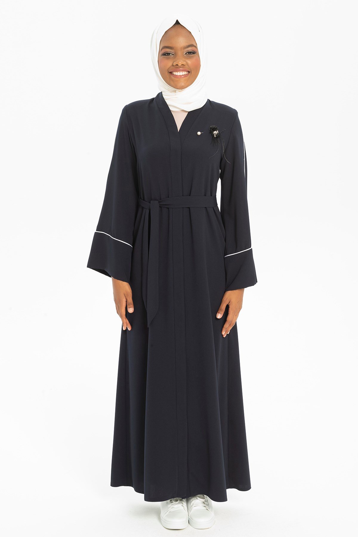 Beyza-BAYRAM ABAYA LACİVERT KREP/BEYAZ BİYE