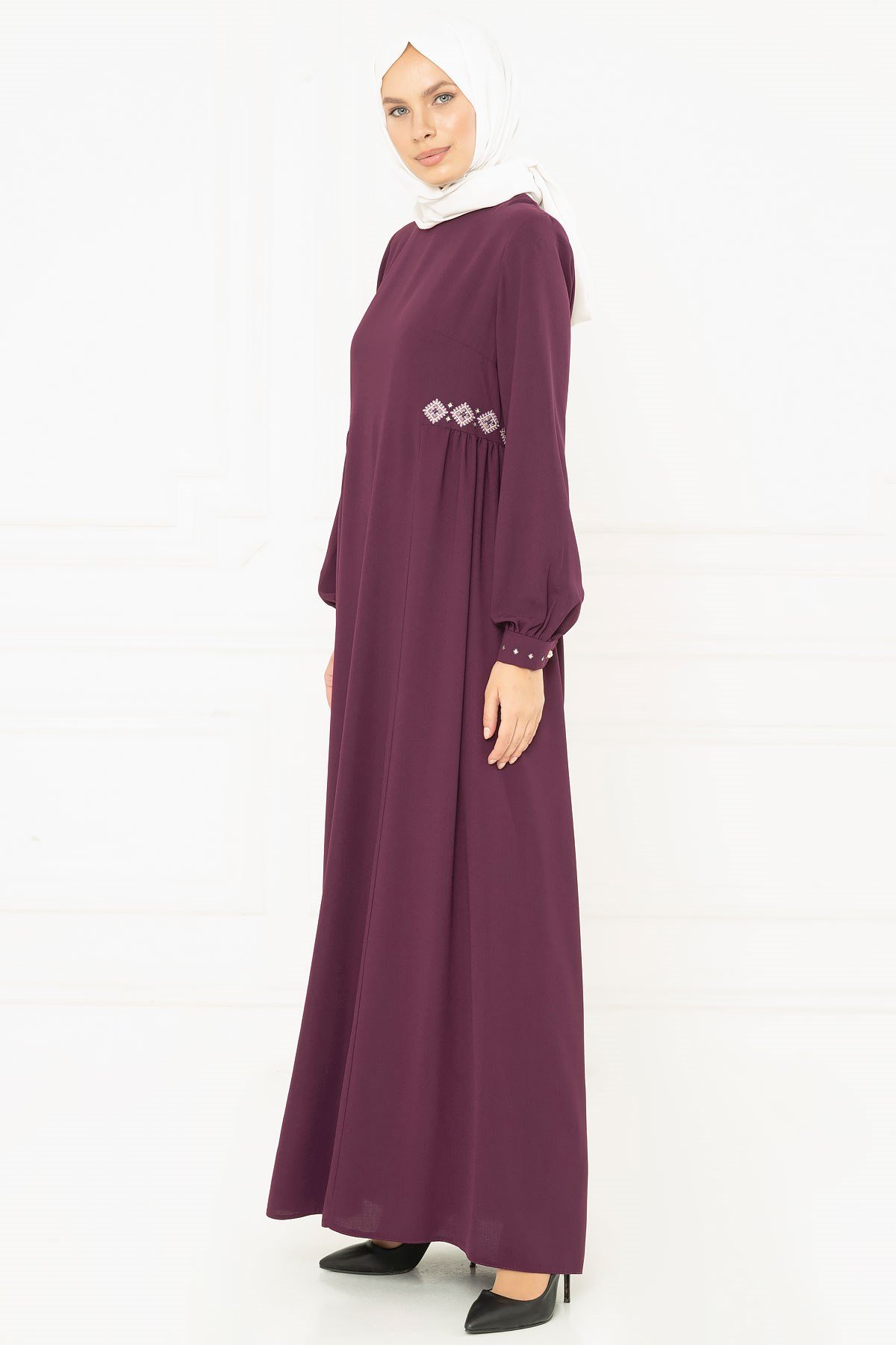 Beyza-Beli Nakışlı Keten Mürdüm Tesettür Elbise 5142