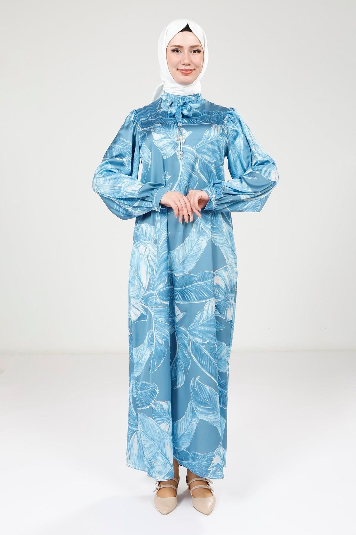 Beyza-Beyza Boynu Kuşak Detaylı Baskılı Mavi Elbise 9388