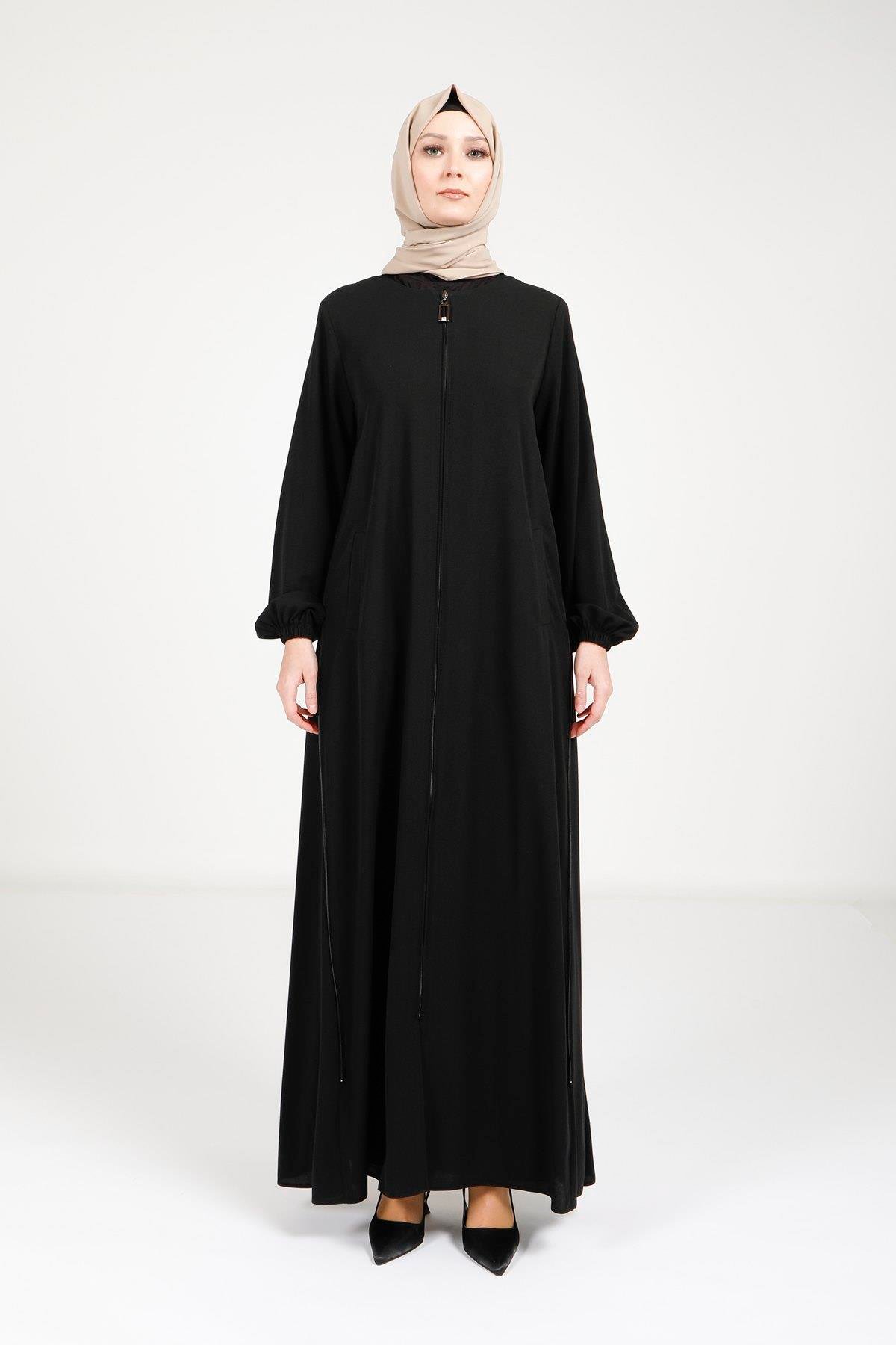 Beyza-Beyza Fermuarlı Siyah Renk Ferace 9326