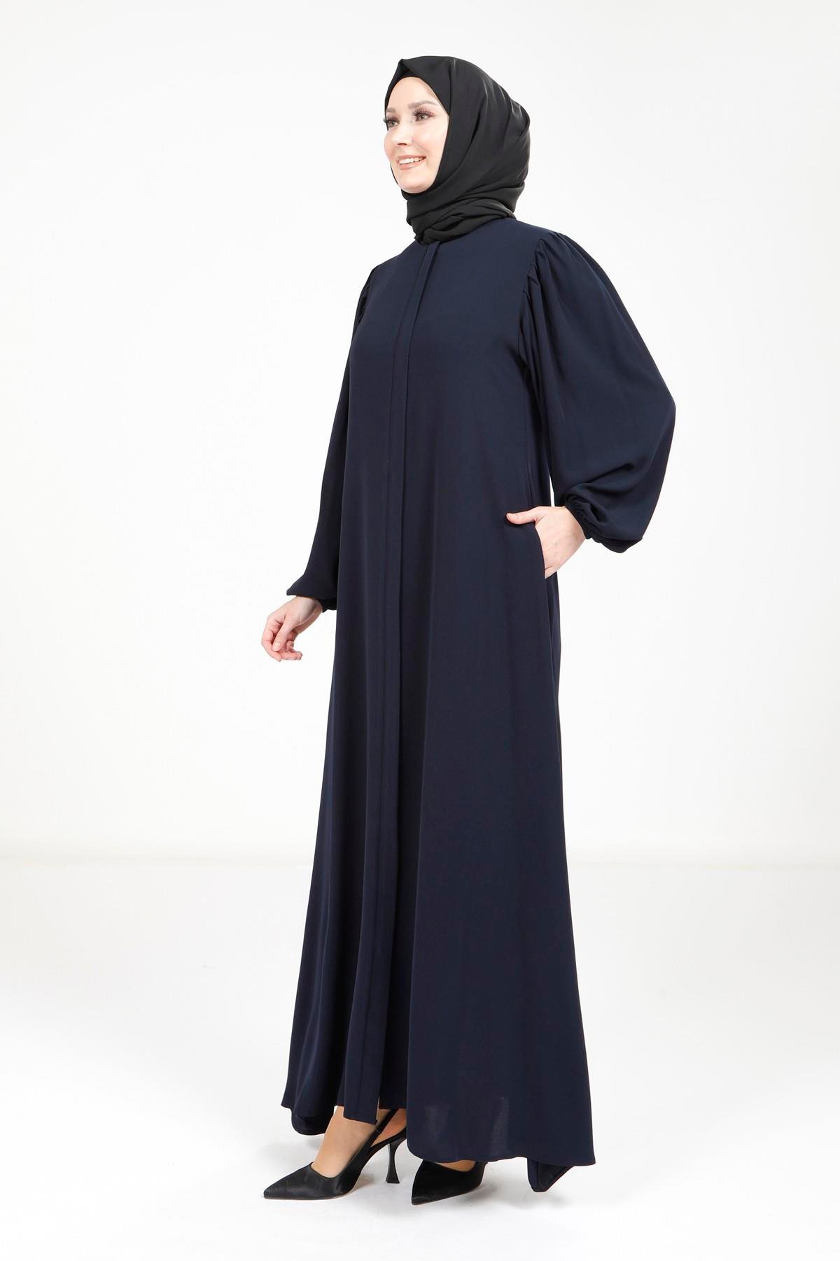 Beyza-عباءة كحلية بتفاصيل من الزركشة 3M3229