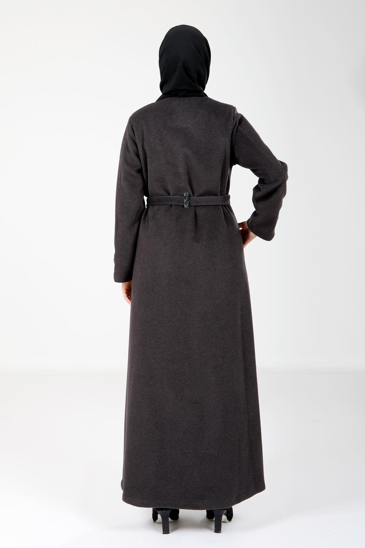 Beyza-SERÇE KABAN MOSCOVA ANTRASİT