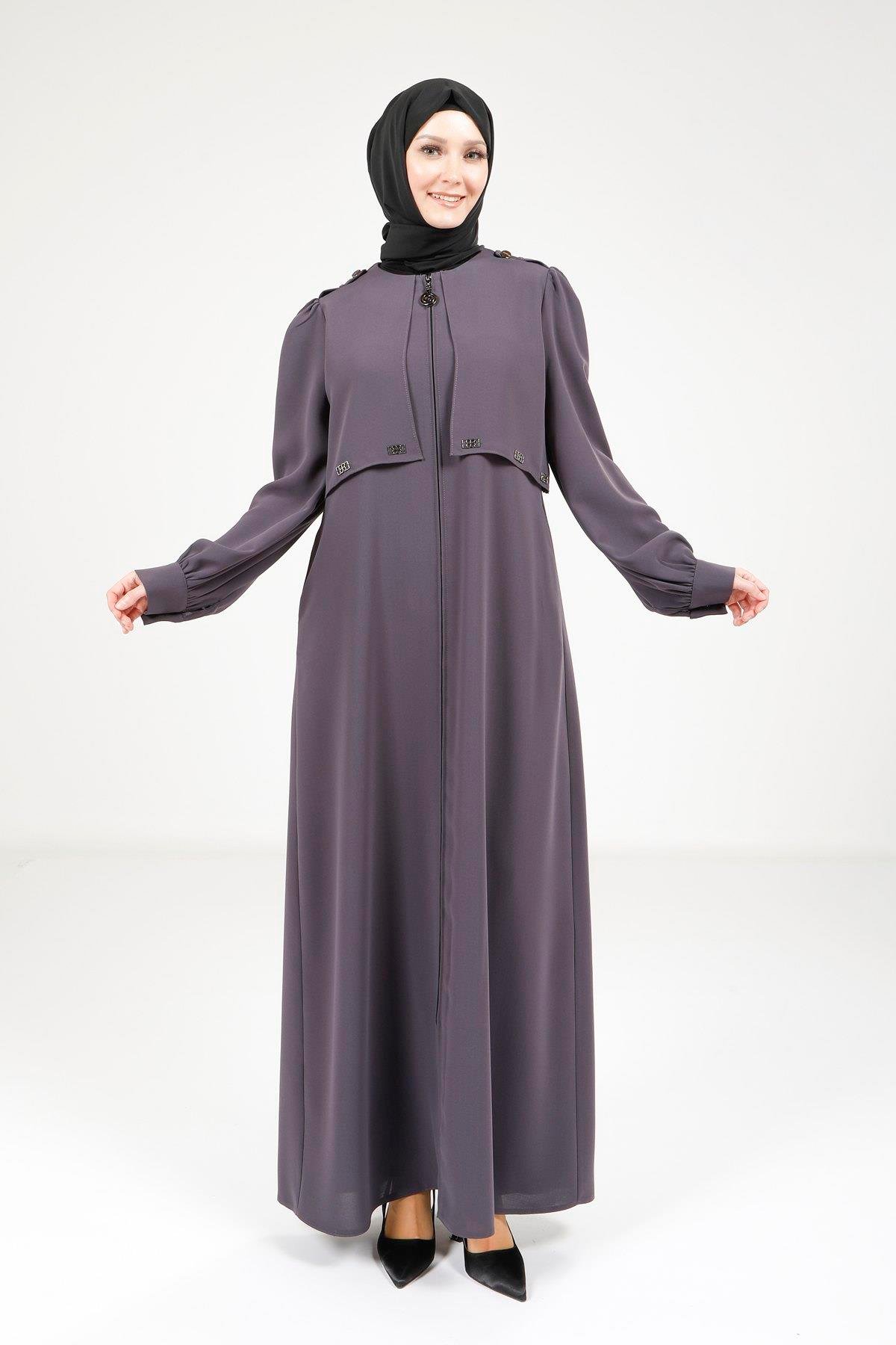 Beyza-Beyza Omuzları Apoletli Füme Renk Ferace 9199