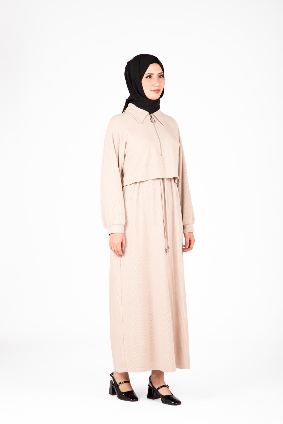 Beyza-Beyza Ön Kısmı Fermuarlı Örme Bej Elbise 9448