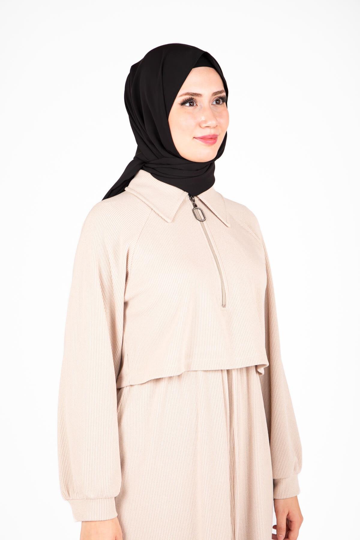 Beyza-Beyza Ön Kısmı Fermuarlı Örme Bej Elbise 9448