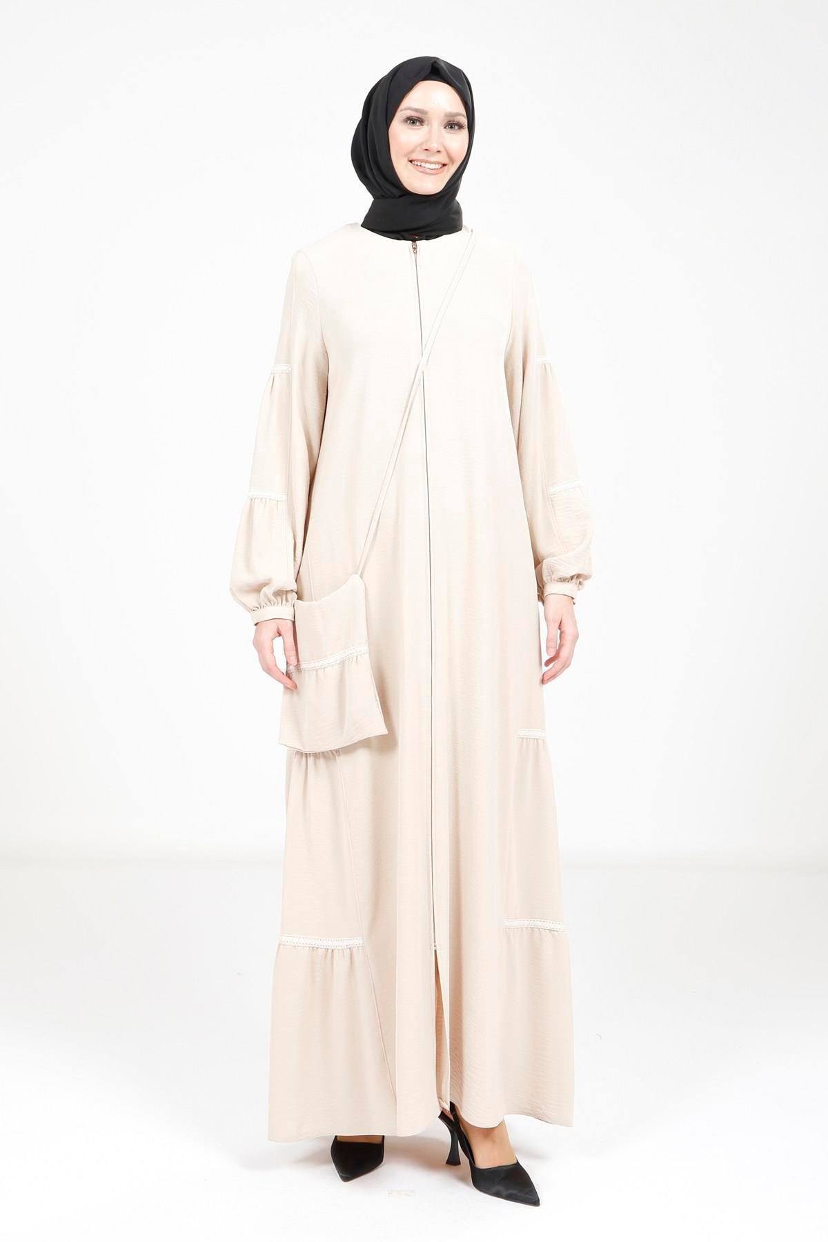 Beyza-SİNEM FERACE BEJ AEROBİN