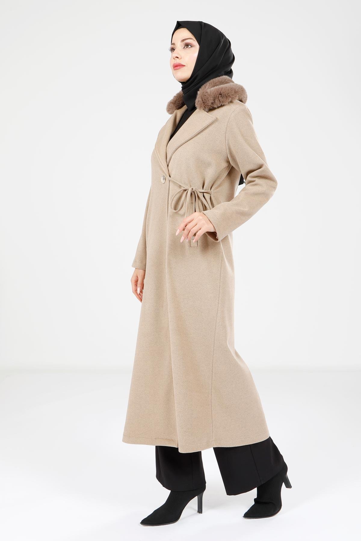 Beyza-9151 MANTO KÜRKLÜ YAKA BEJ