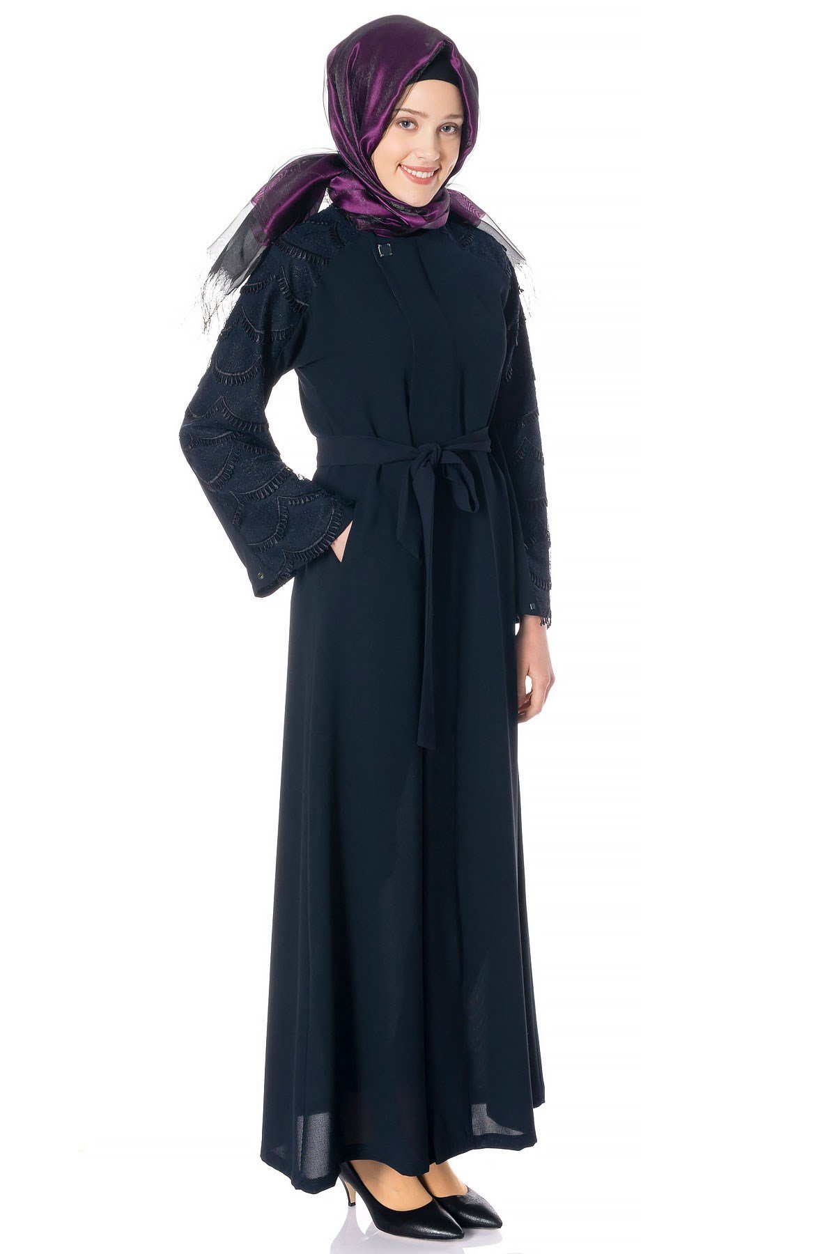 Beyza-عباءة كحلية بدانتيل وسحّاب مخفي