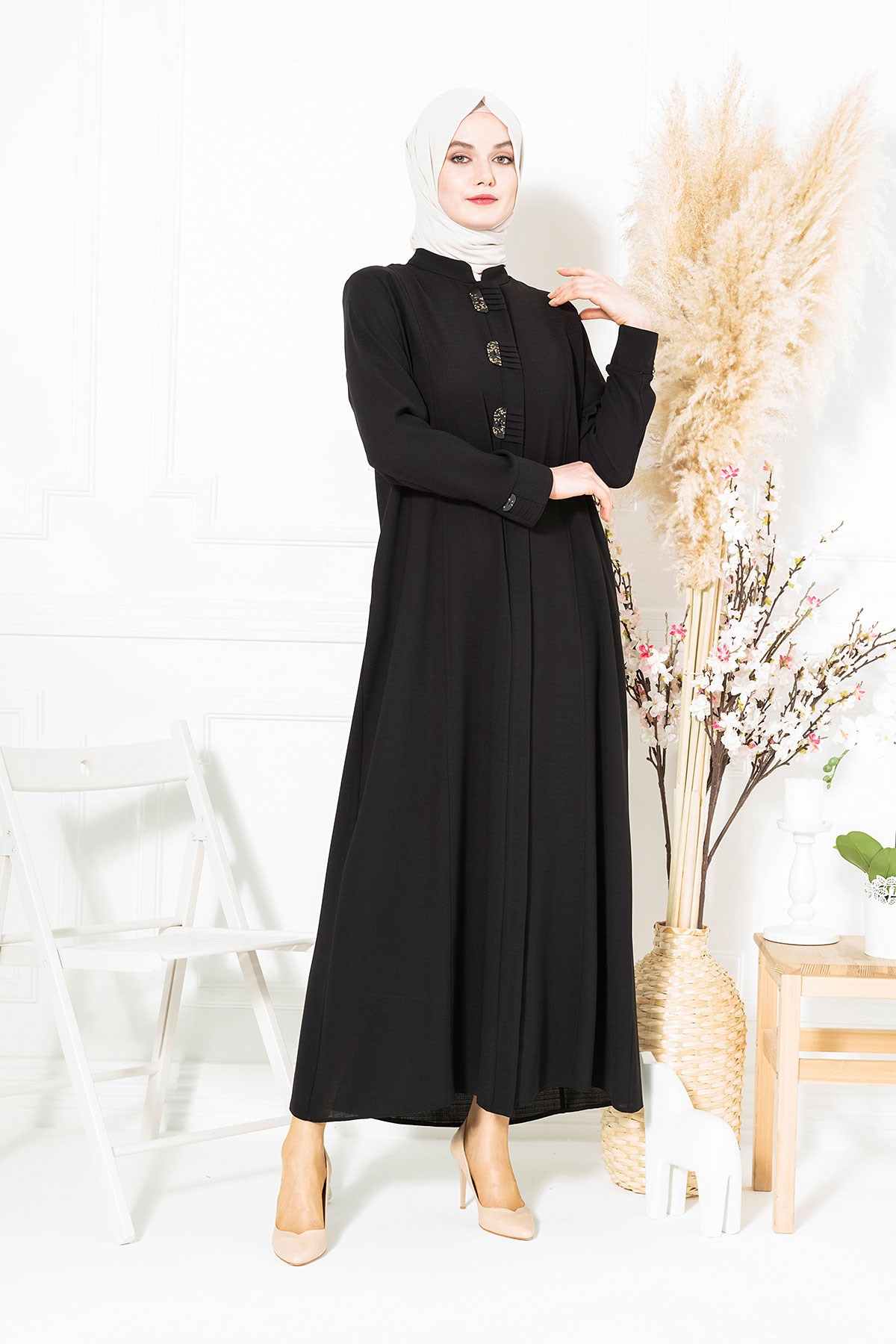 Beyza-ÇAĞATAY FERACE SİYAH SANDRA