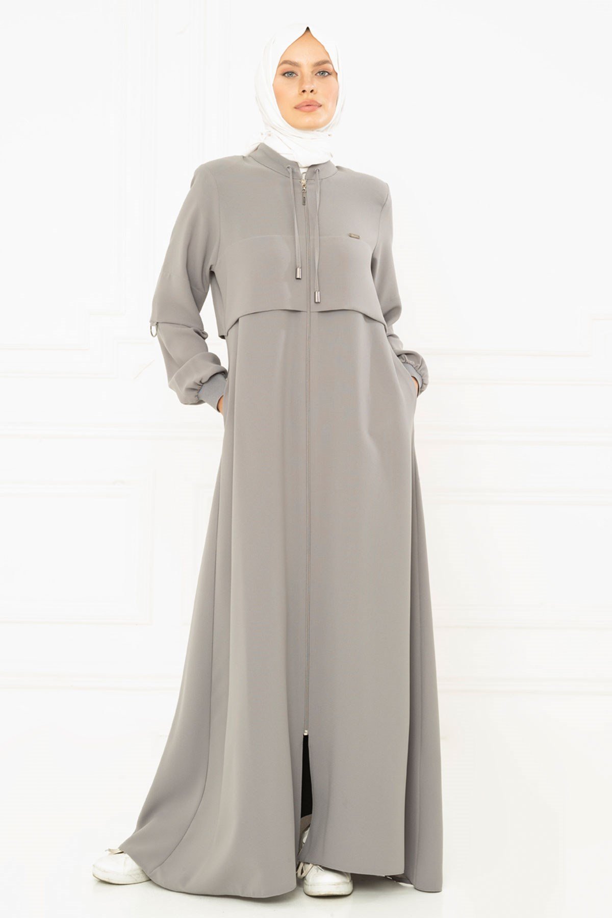 Beyza-عباءة رياضية باللون الرمادي 3M3163