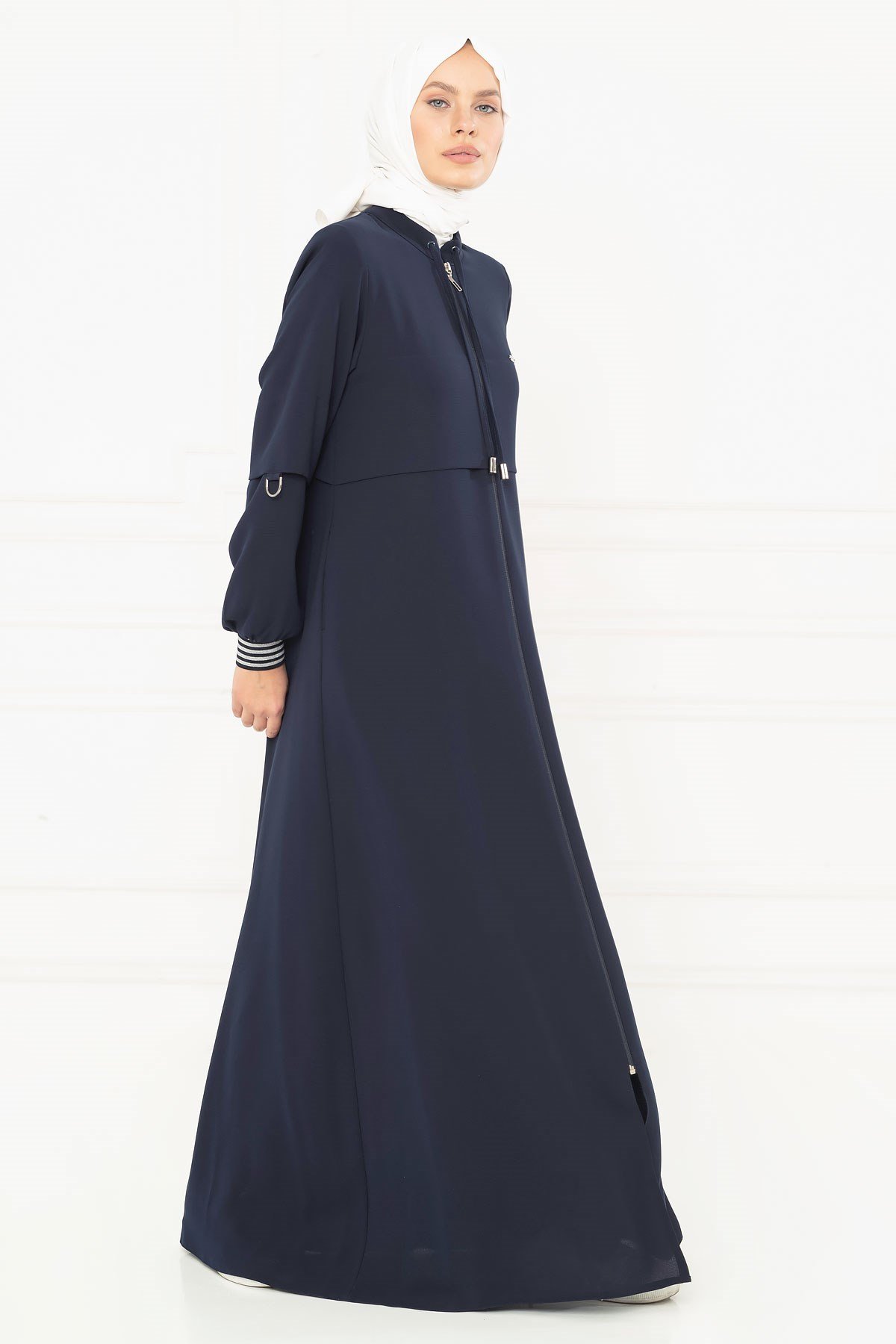 Beyza-عباءة رياضية باللون الكحلي 3M3163