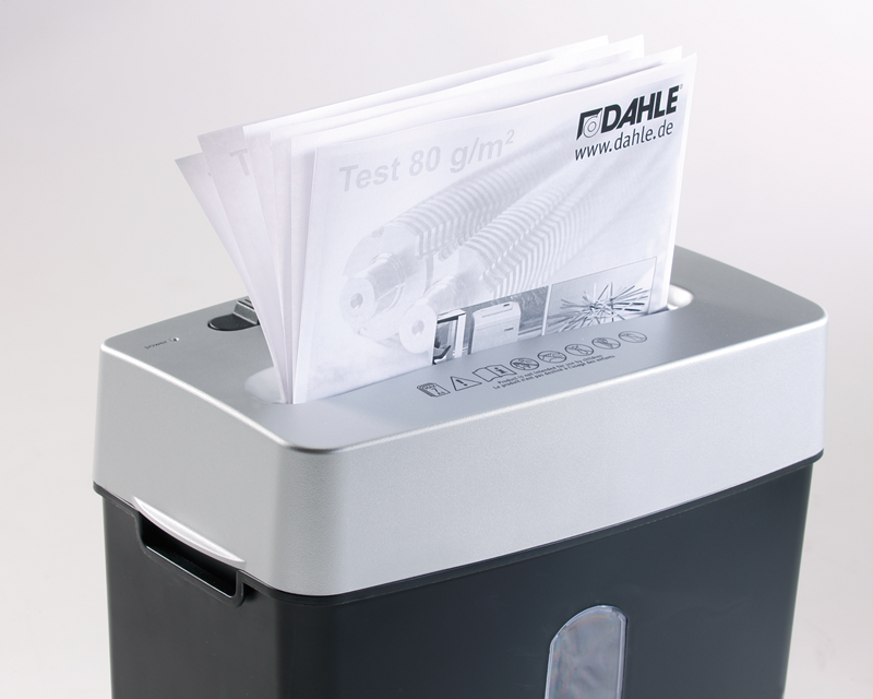 Evrak İmha Makineleri 22022 DAHLE EVRAK İMHA MAKİNESİ - P4(4.0X30MM) - 14L - 7SYF. Satın Al