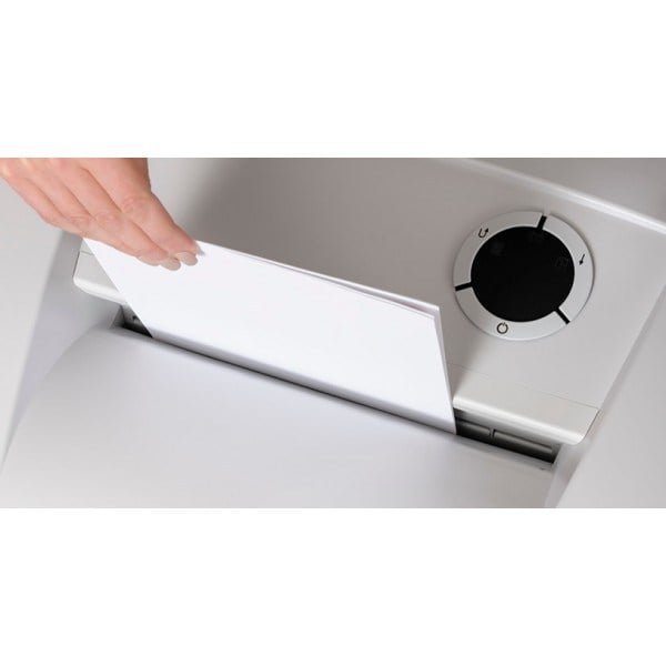 Evrak İmha Makineleri 50114 DAHLE EVRAK İMHA MAKİNESİ - P4(4.0X40.0MM) - 30L - 9SYF. Satın Al
