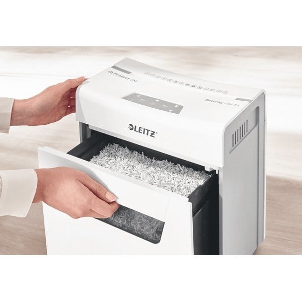 Evrak İmha Makineleri Leitz IQ Protect Evrak İmha Makinesi  6X P4 EU Satın Al