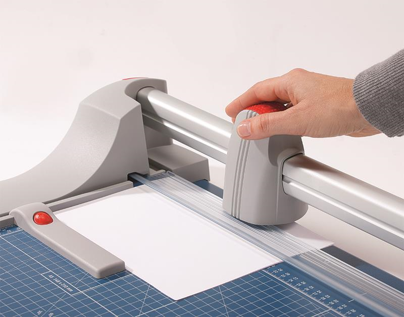 Giyotin Makas DAHLE 442 SÜRGÜLÜ GİYOTİN - A3 - 51CM - 35SYF. Satın Al