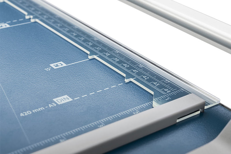 Giyotin Makas DAHLE 508 SÜRGÜLÜ GİYOTİN - A3 - 46CM - 6SYF. Satın Al