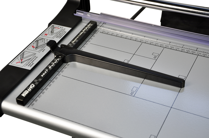 Giyotin Makas KW-TRIO 3027 SÜRGÜLÜ GİYOTİN - 2B - 200CM - 5SYF. Satın Al