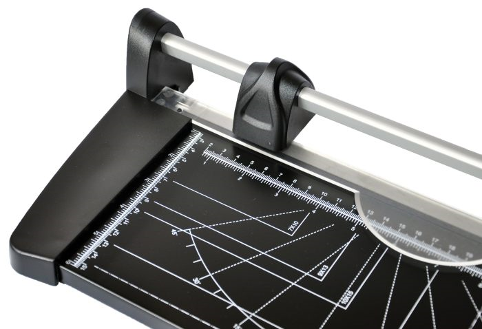 Giyotin Makas KW-TRIO 3034 SÜRGÜLÜ GİYOTİN - A4 - 31.8CM - 10SYF. Satın Al