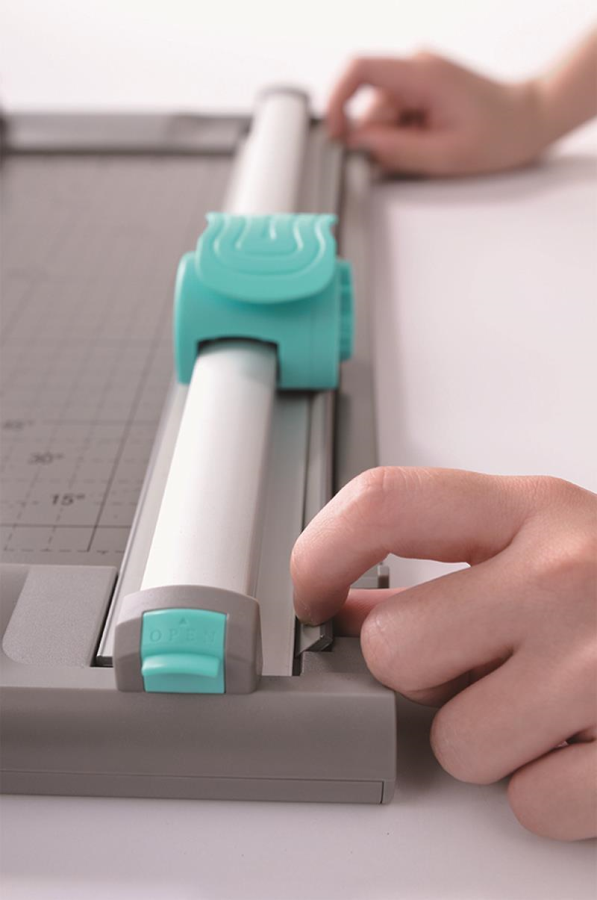 Giyotin Makas KW-TRIO 3939 SÜRGÜLÜ GİYOTİN - A4 - 33CM - 10SYF. Satın Al