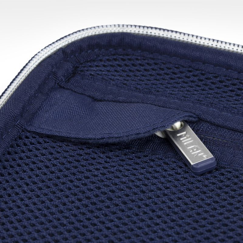 Notebook ve Sırt Çantaları MILAN 085156SNCB 1918 YARI SERT LACİVERT LAPTOP ÇANTASI Satın Al