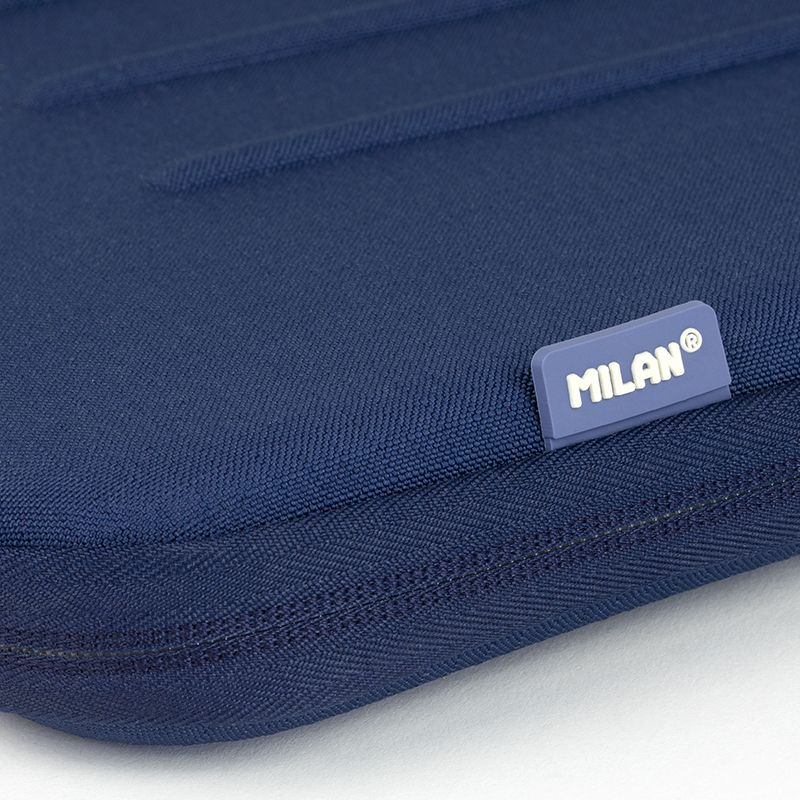 Notebook ve Sırt Çantaları MILAN 085156SNCB 1918 YARI SERT LACİVERT LAPTOP ÇANTASI Satın Al