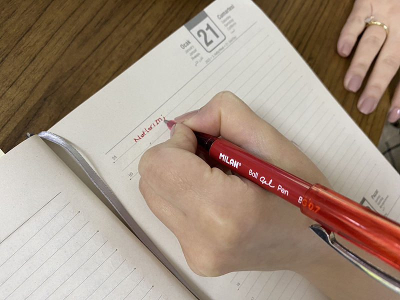 Tükenmez Kalemler MILAN 1765819325 BALL KIRMIZI GEL KALEM - 25ADET Satın Al