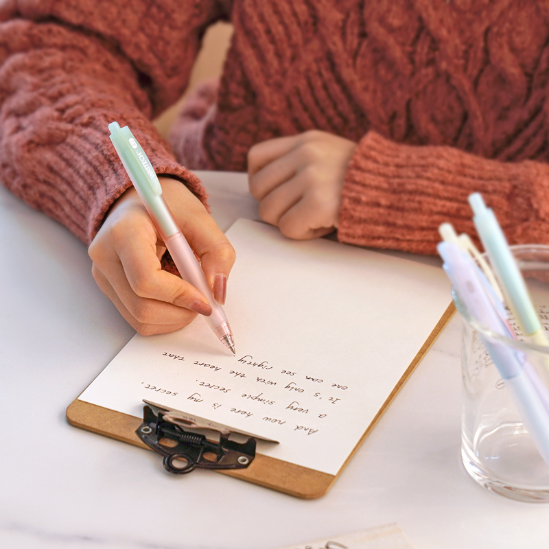 Tükenmez Kalemler WRITECH W-0178 0,5MM SOFT GRIP JEL KALEM - 96'LI STAND Satın Al