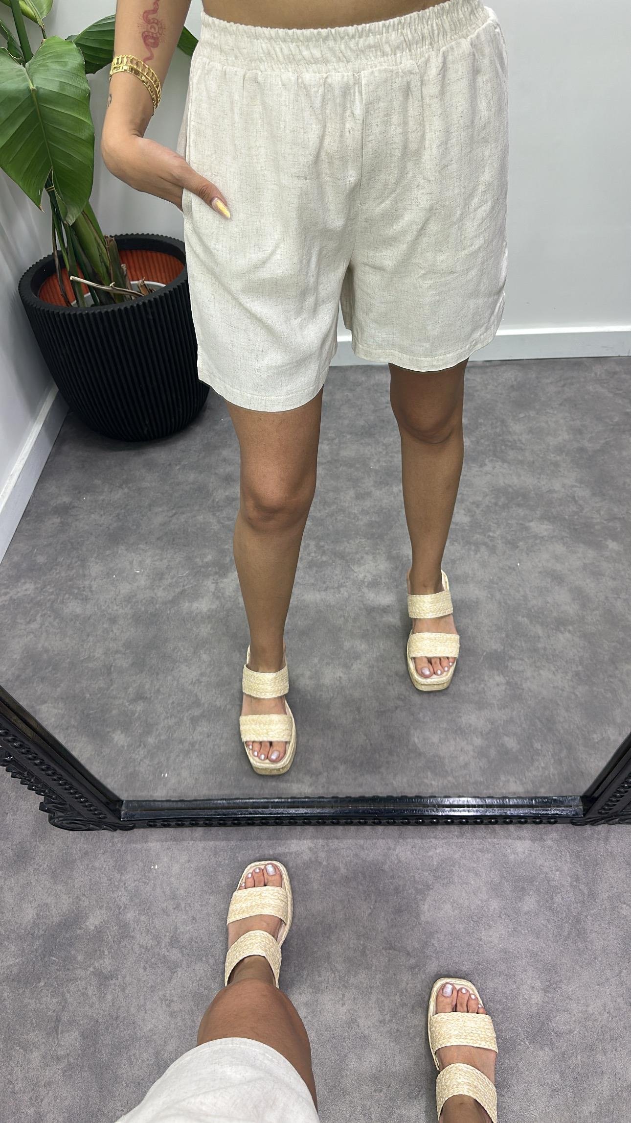 Askılı Keten Şortlu Takım