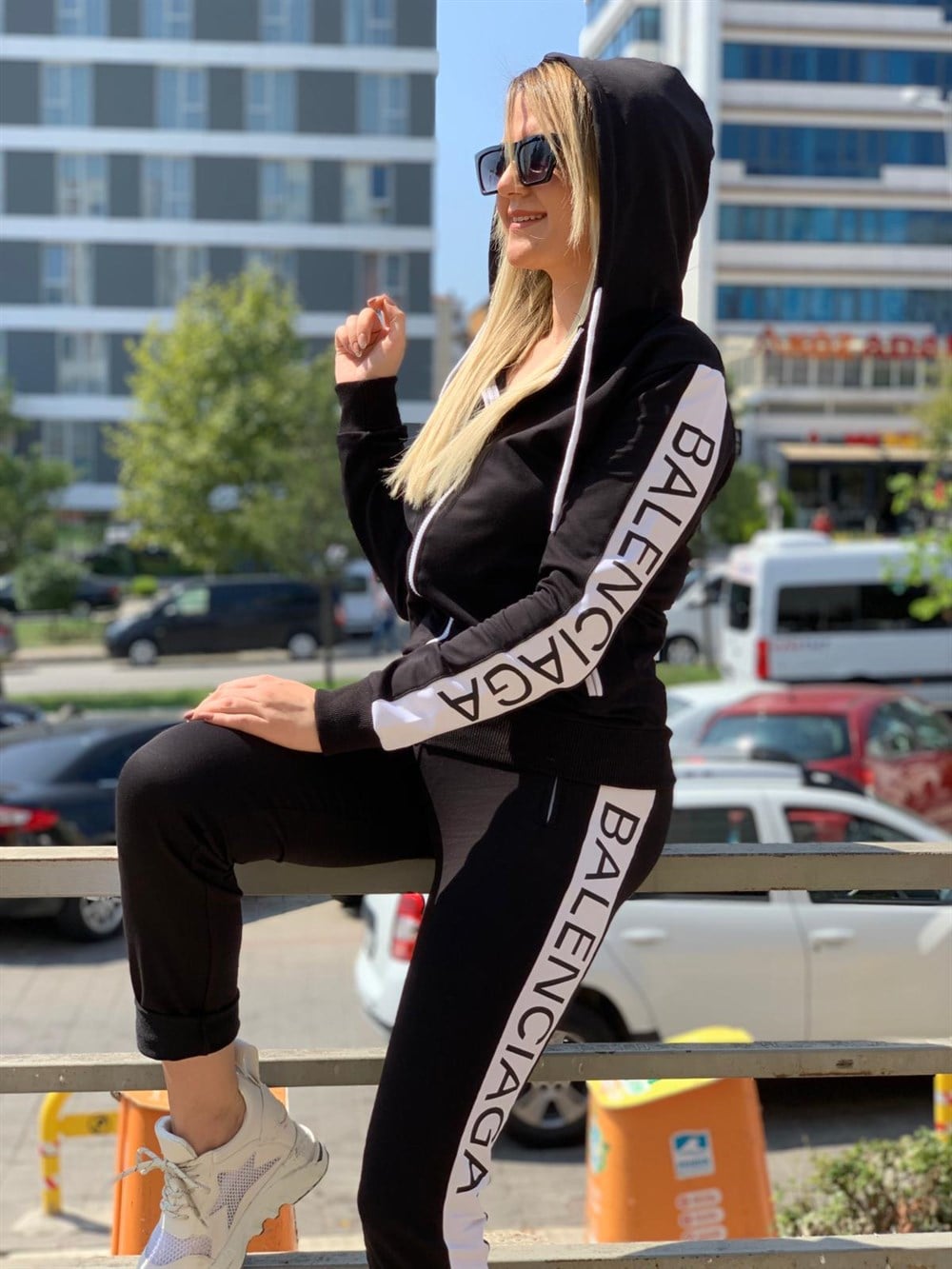 Balenciaga Model Siyah Eşofman