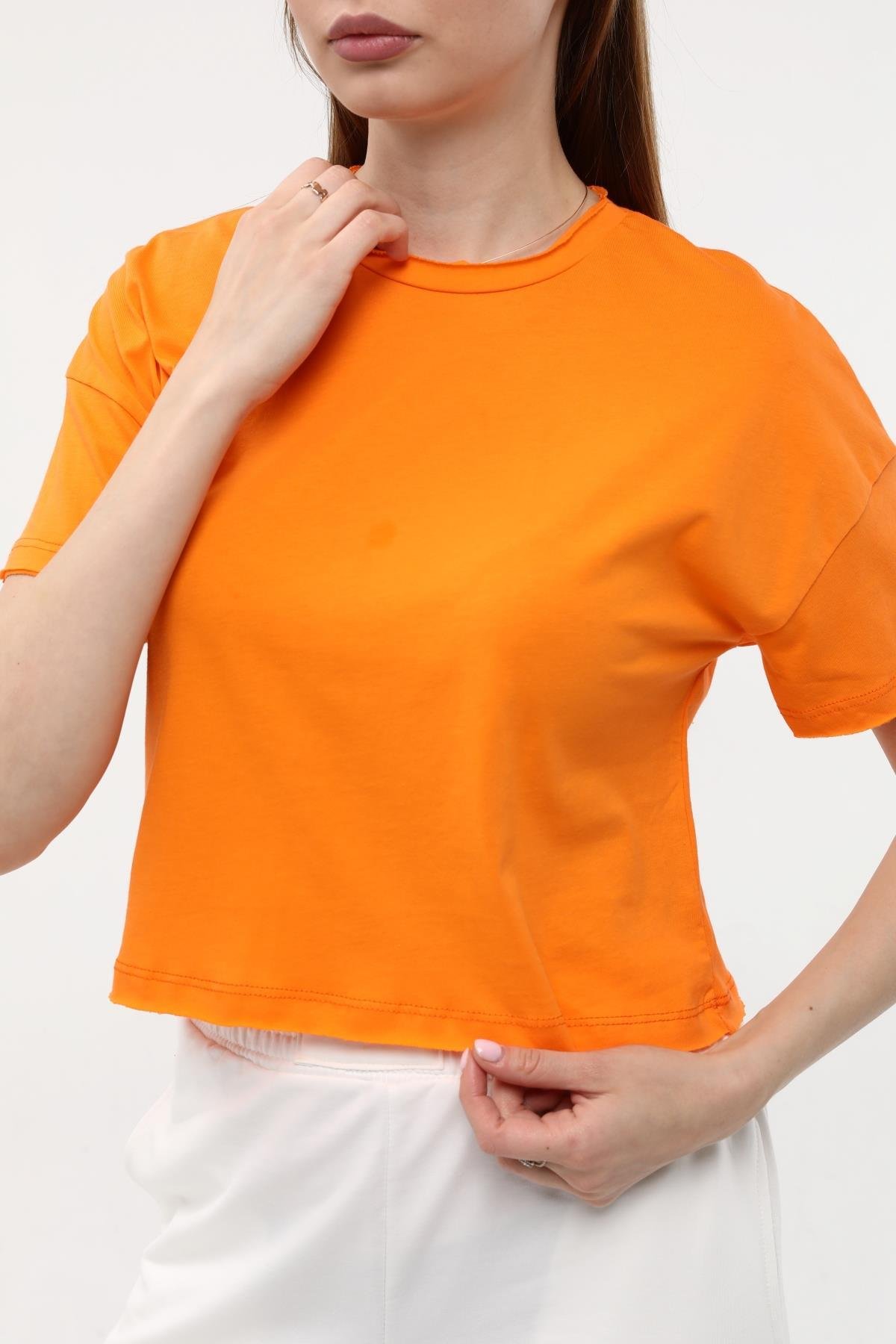 Basic Crop Tişört