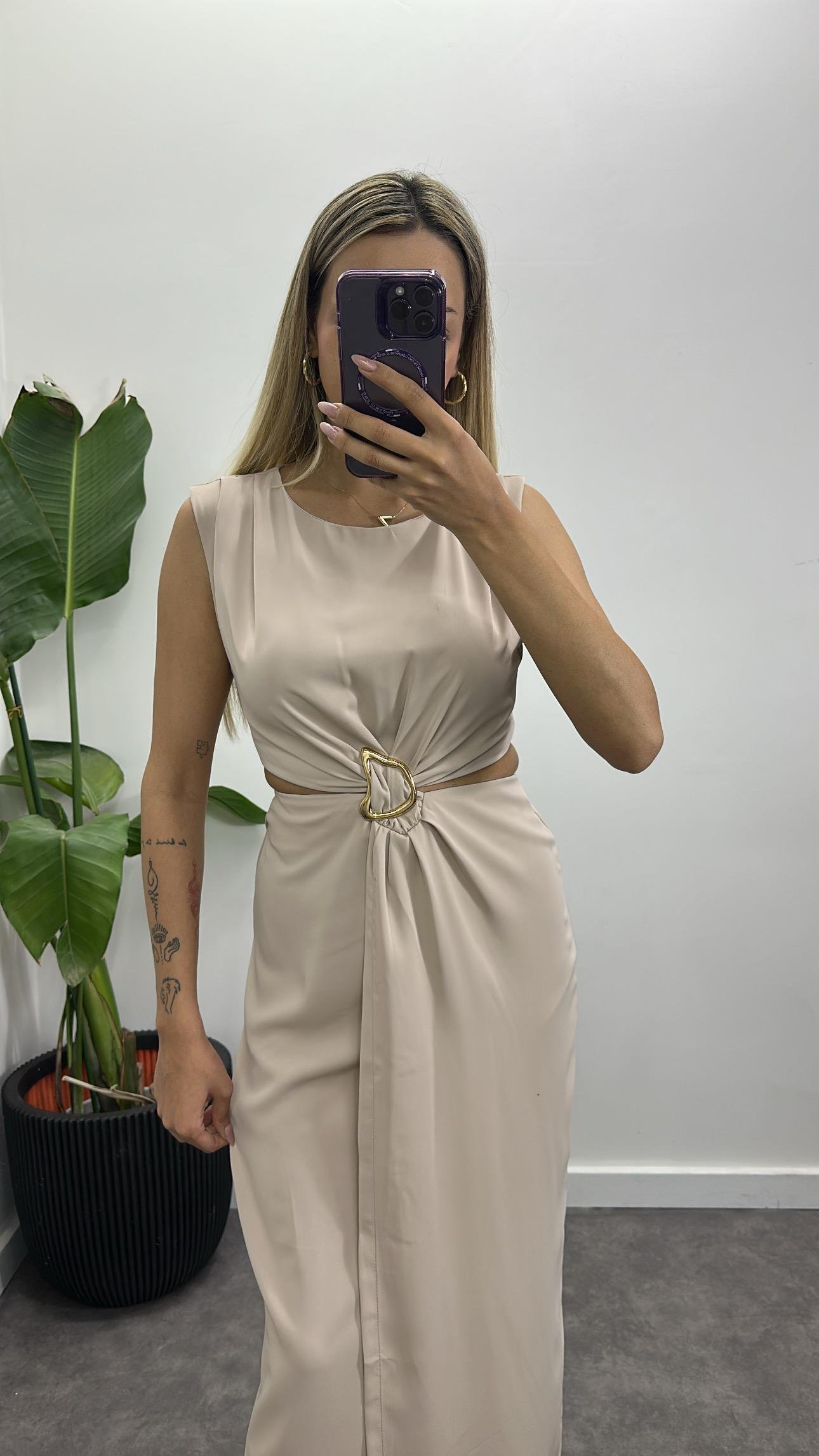 Beli Dekolte Tokalı Elbise