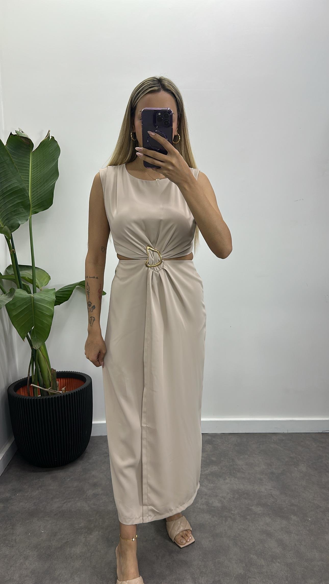 Beli Dekolte Tokalı Elbise