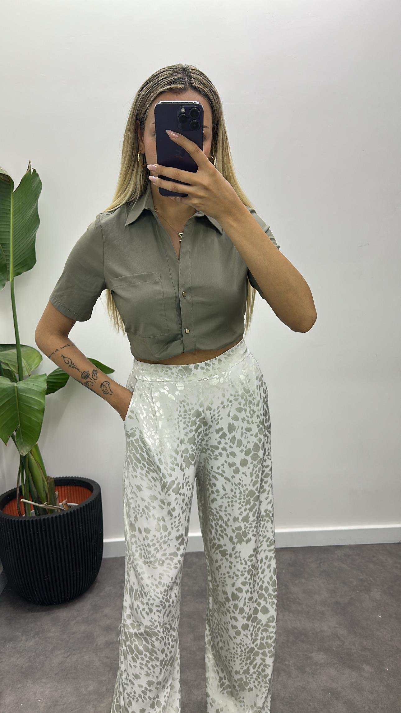 Cep Detay Crop Gömlek