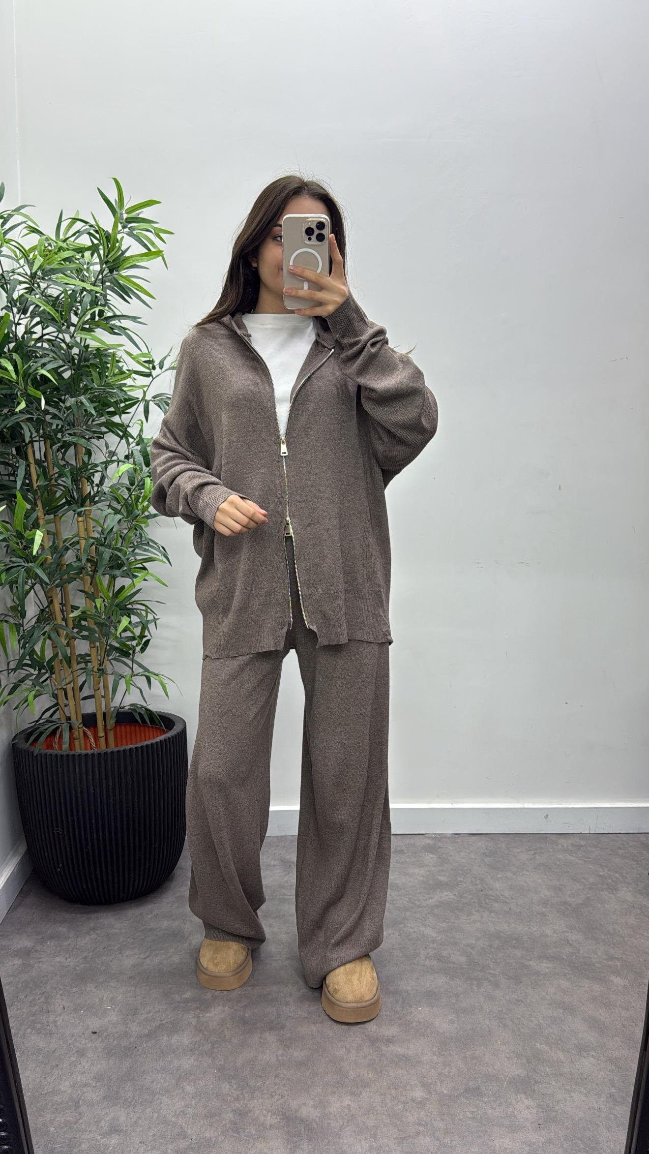 Çift Fermuarlı Triko Takım