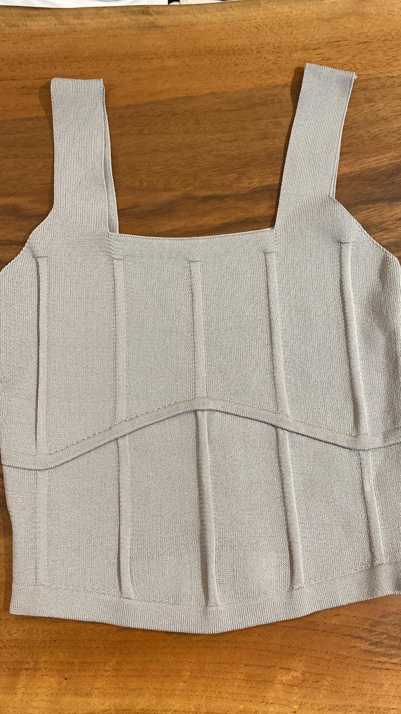 Çizgi Detaylı Crop