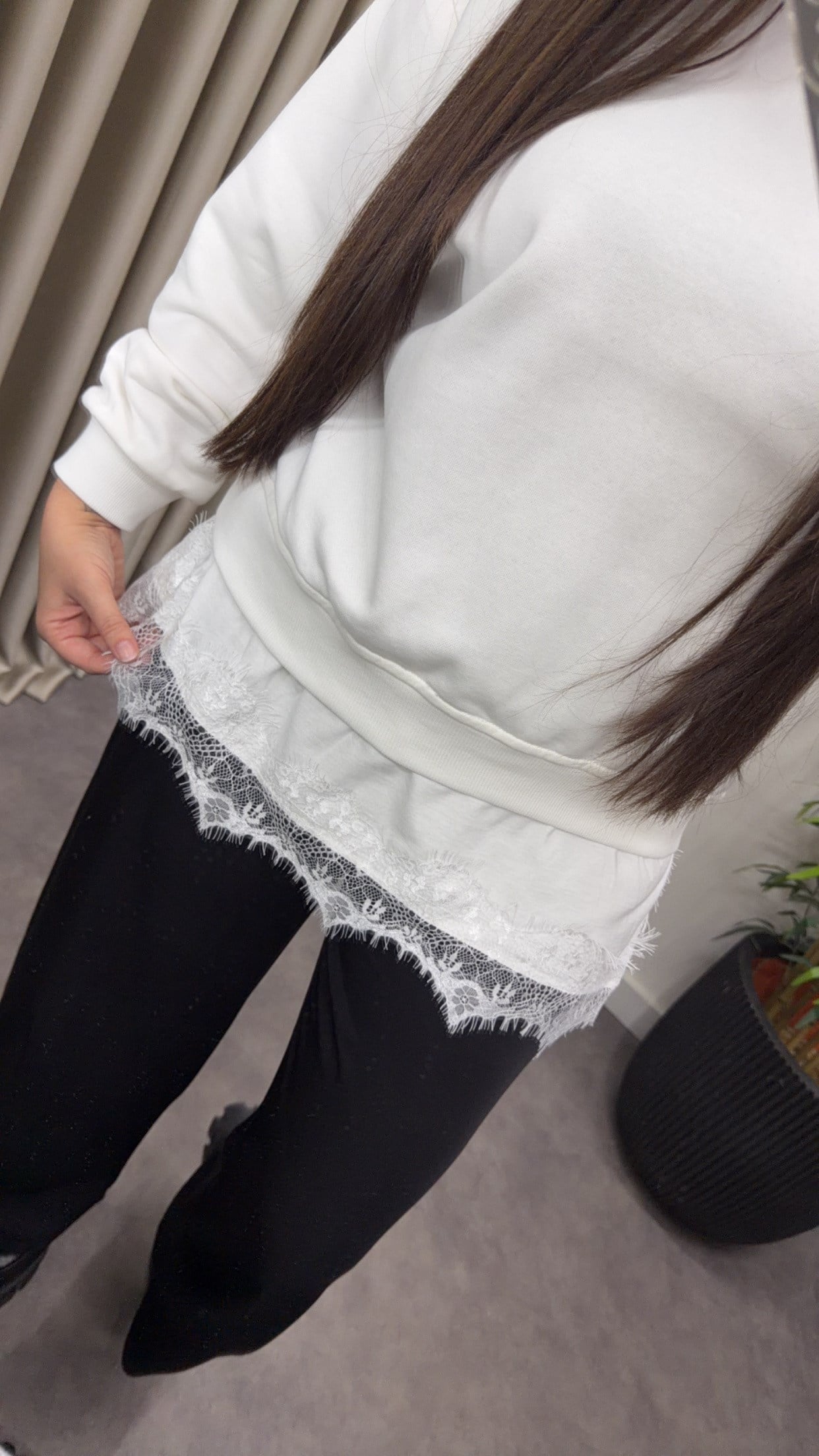 Dantel Detay SweatShirt