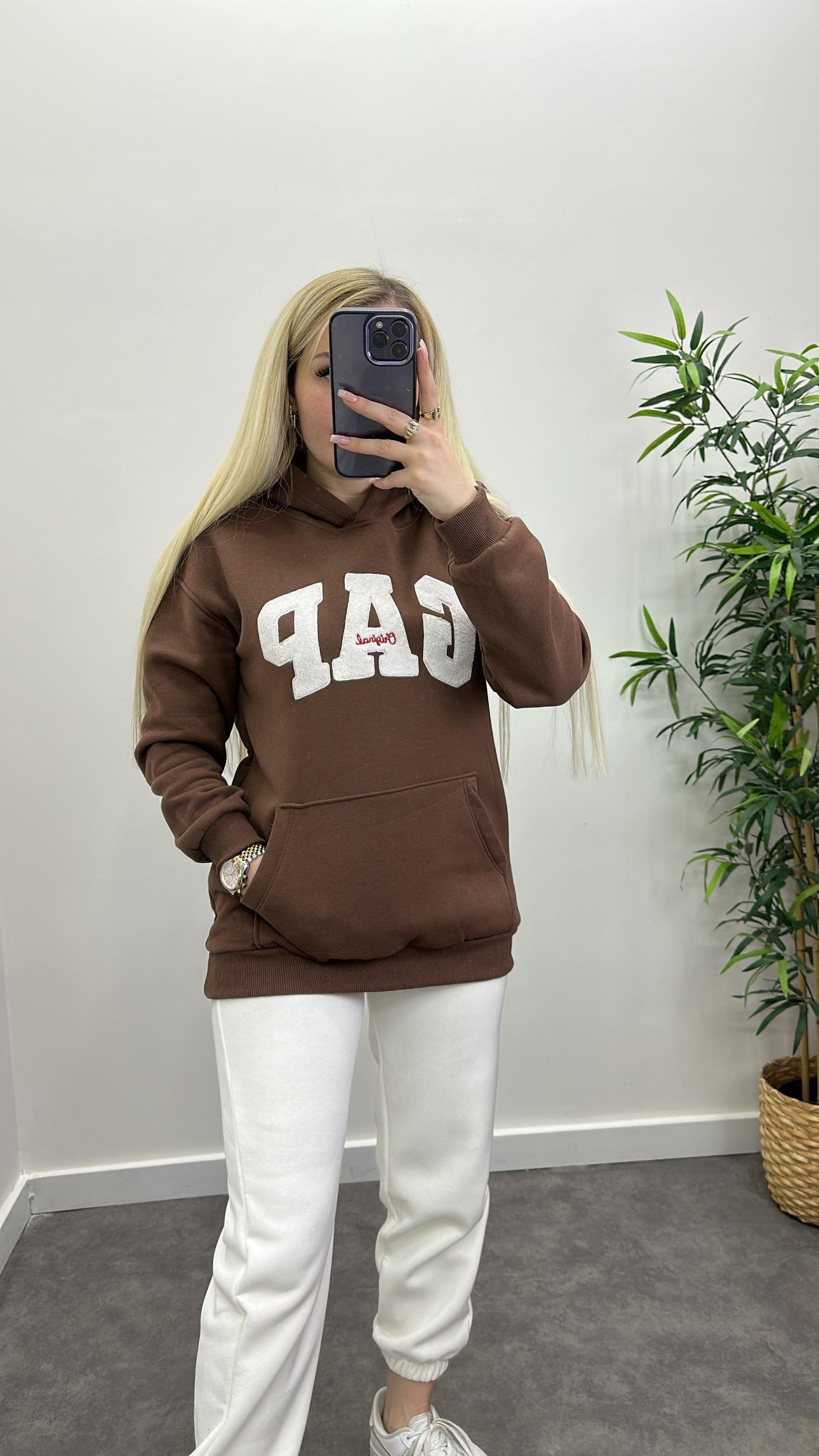 GAP Model Sweat