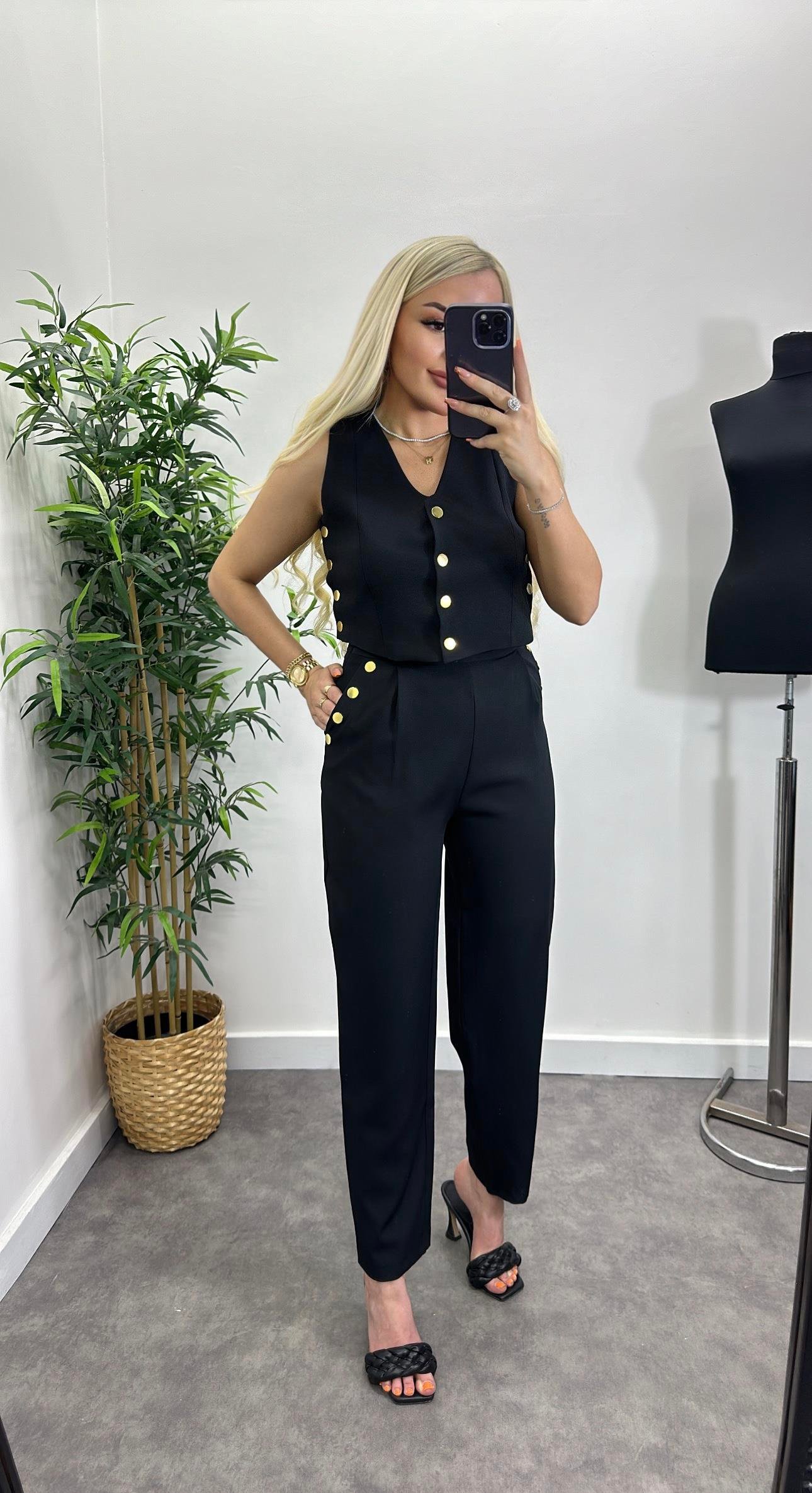 Gold Düğmeli Çıtçıtlı Takım