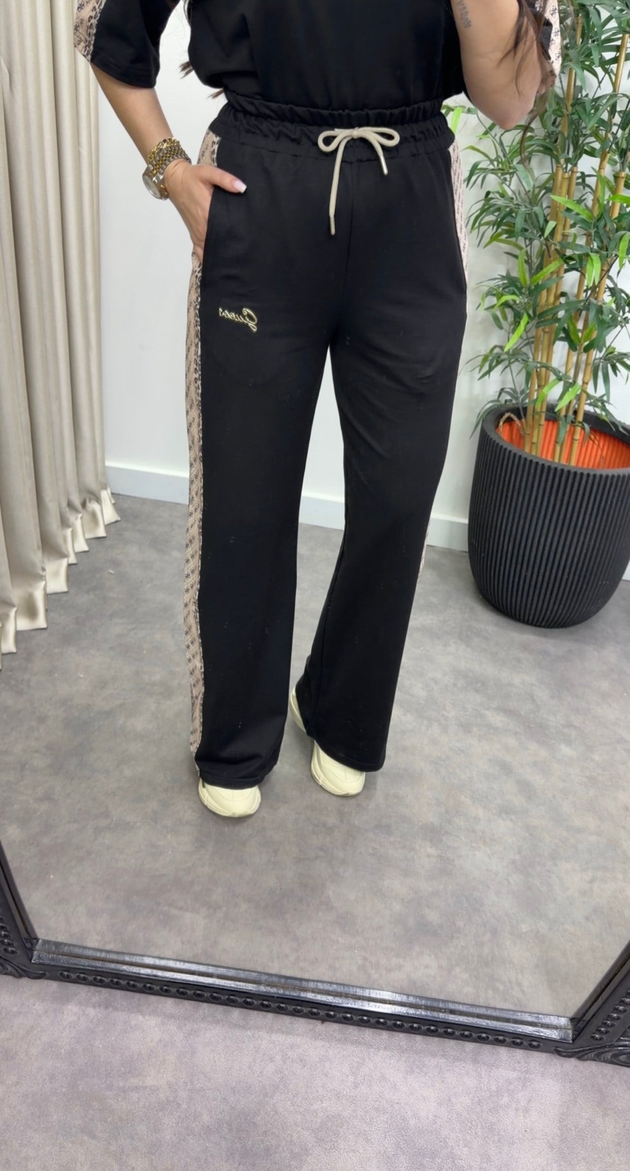 Gues Şeritli Modal Takım