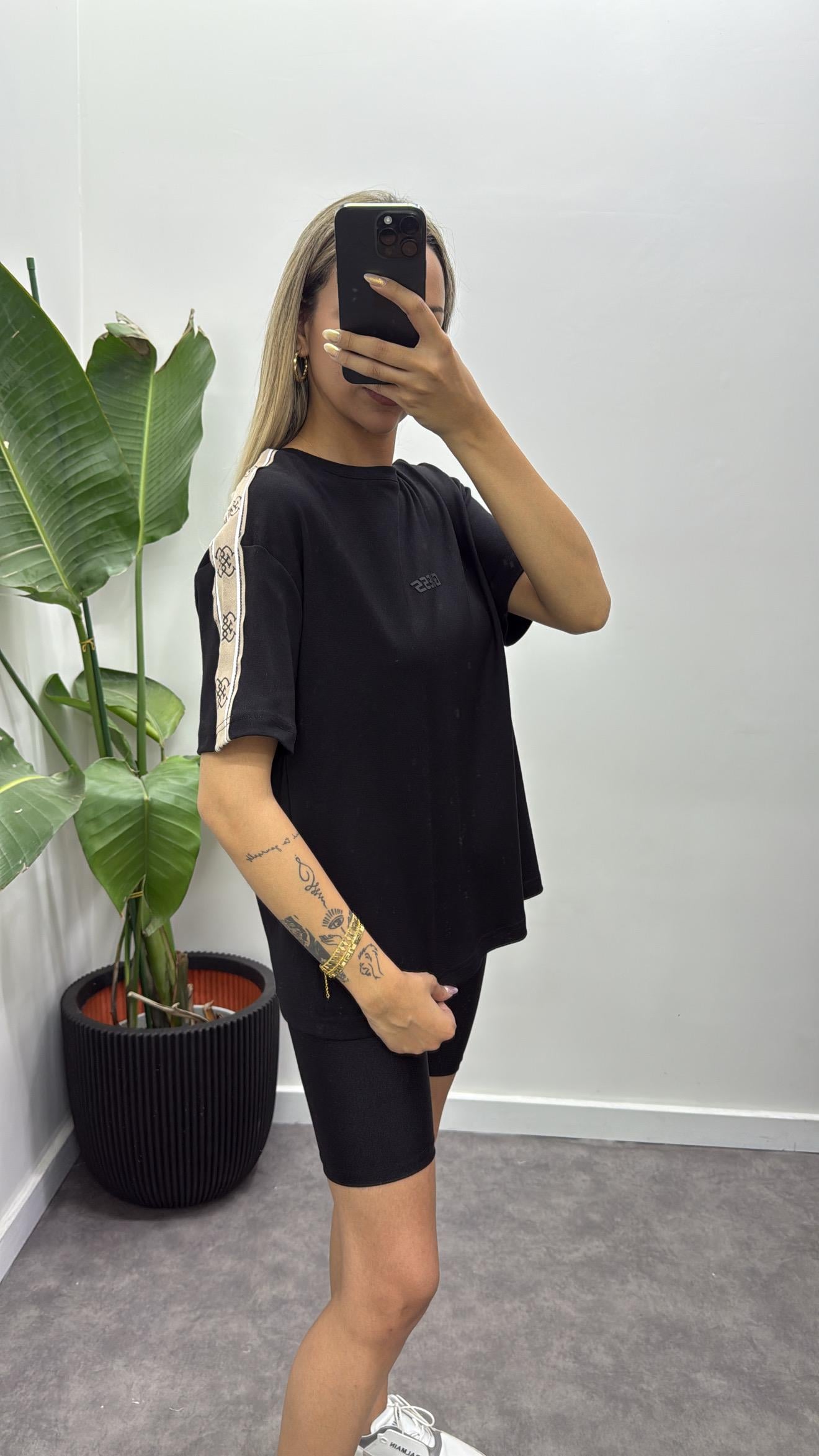 Guess Şeritli T-Shirt