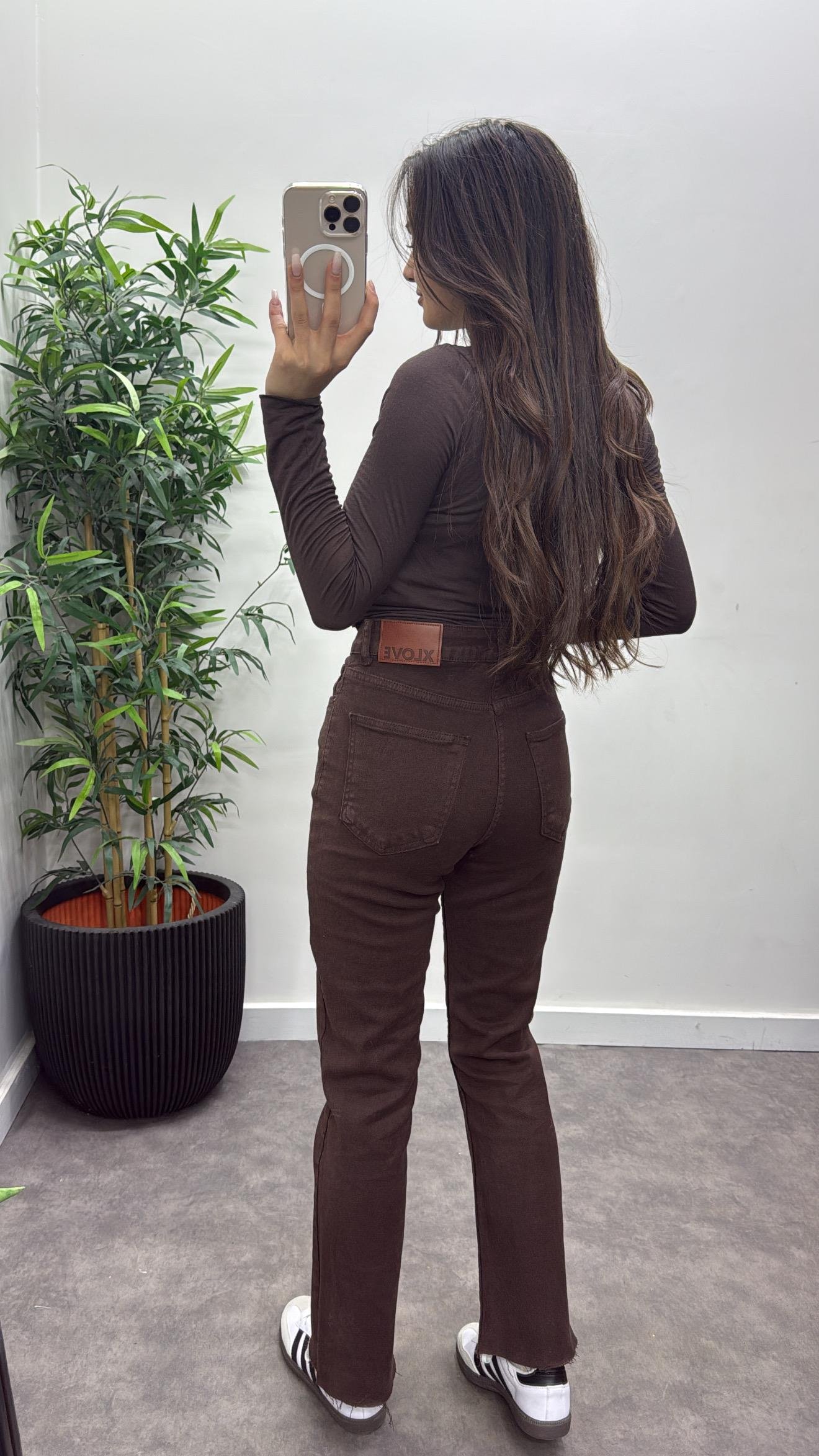 Kesik Paça Mom Fit Jean