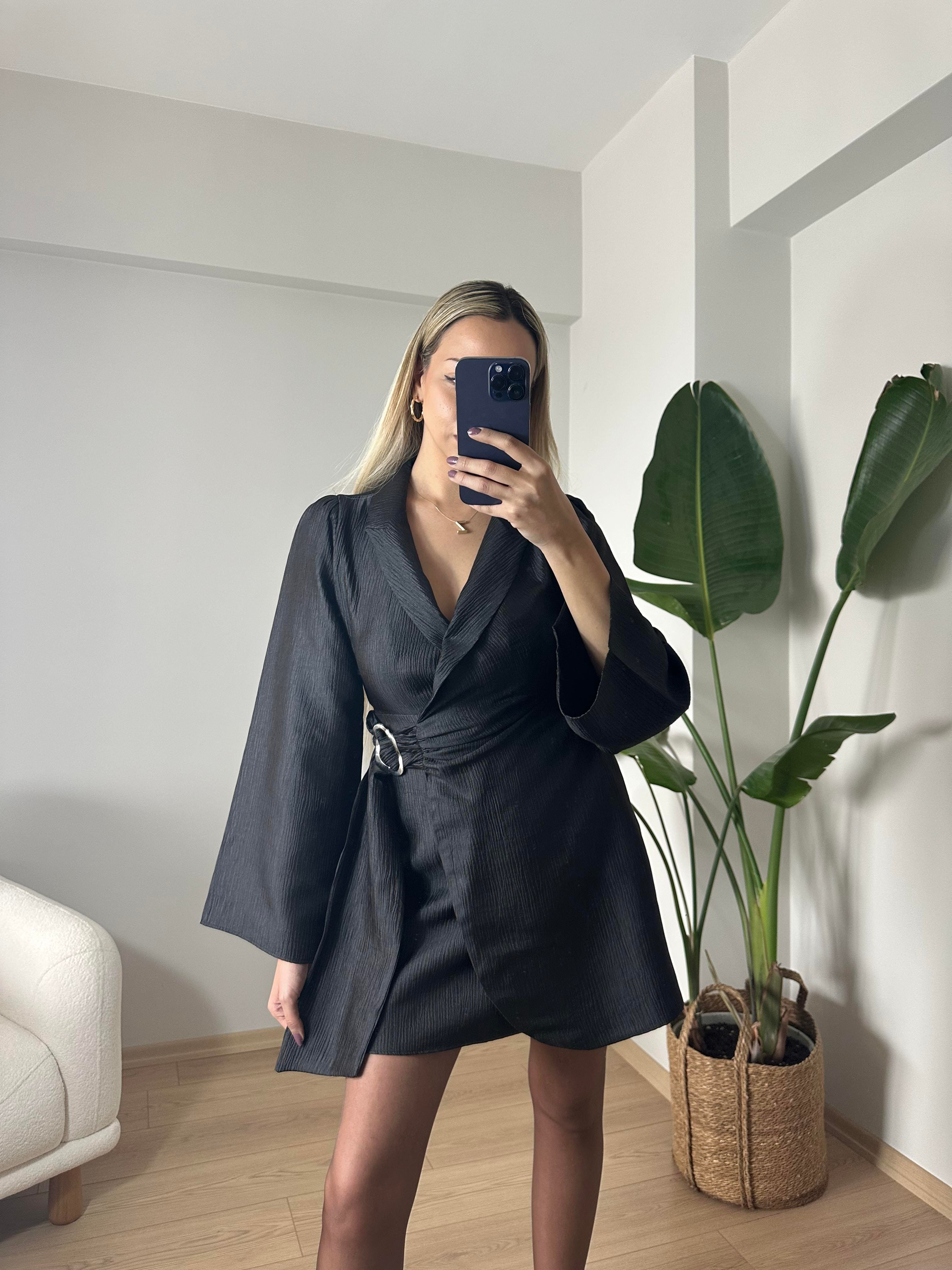 Kruvaze Tokalı Elbise