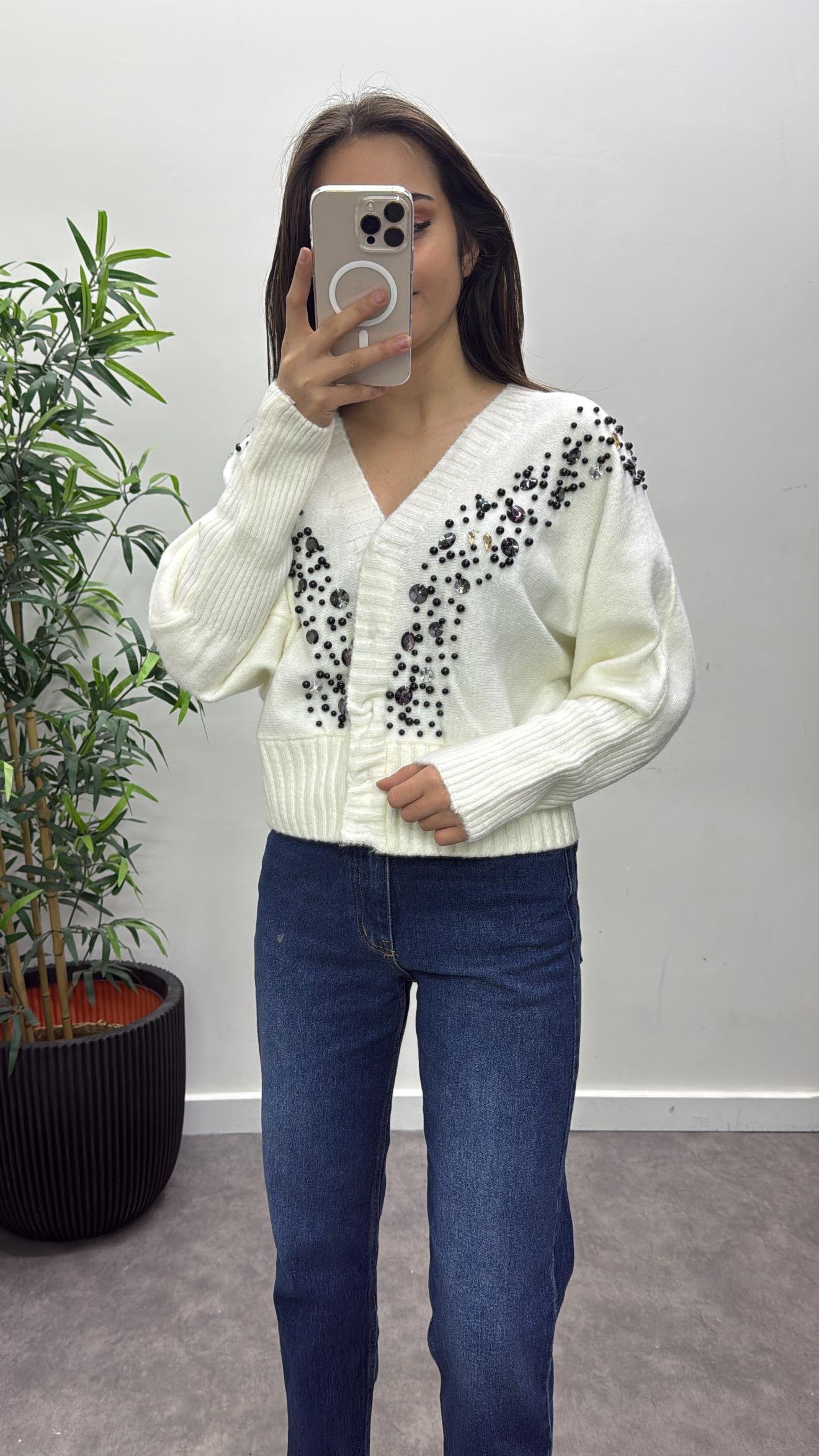 Lüks Taşlı Hırka