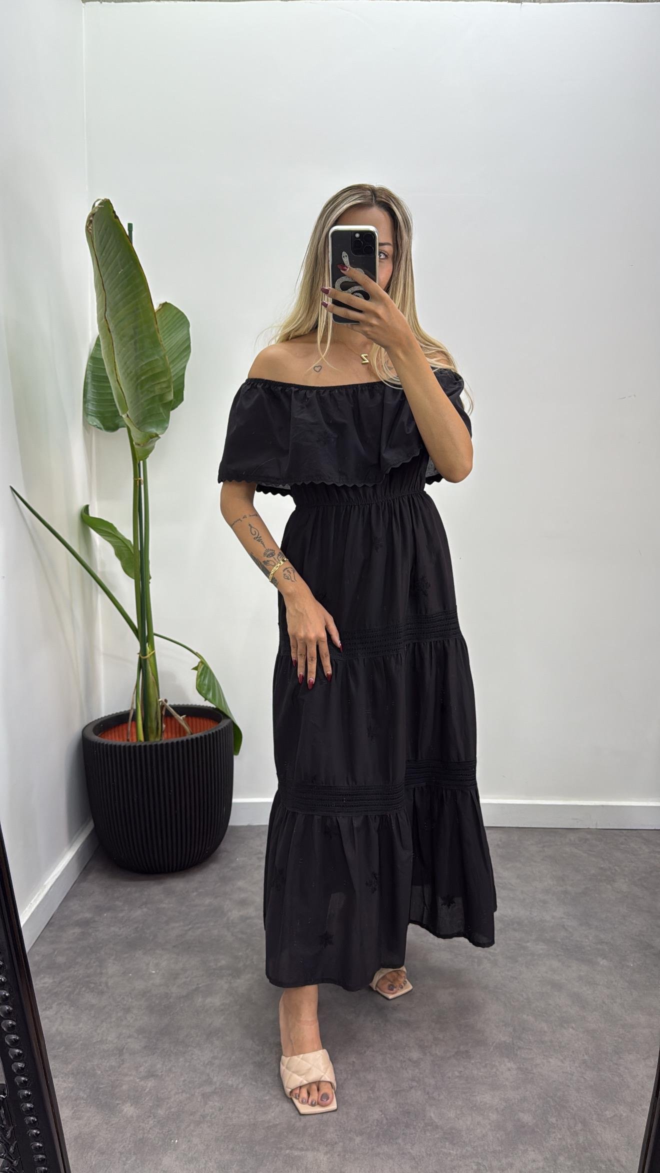 Madonna Yaka İşlemeli Elbise