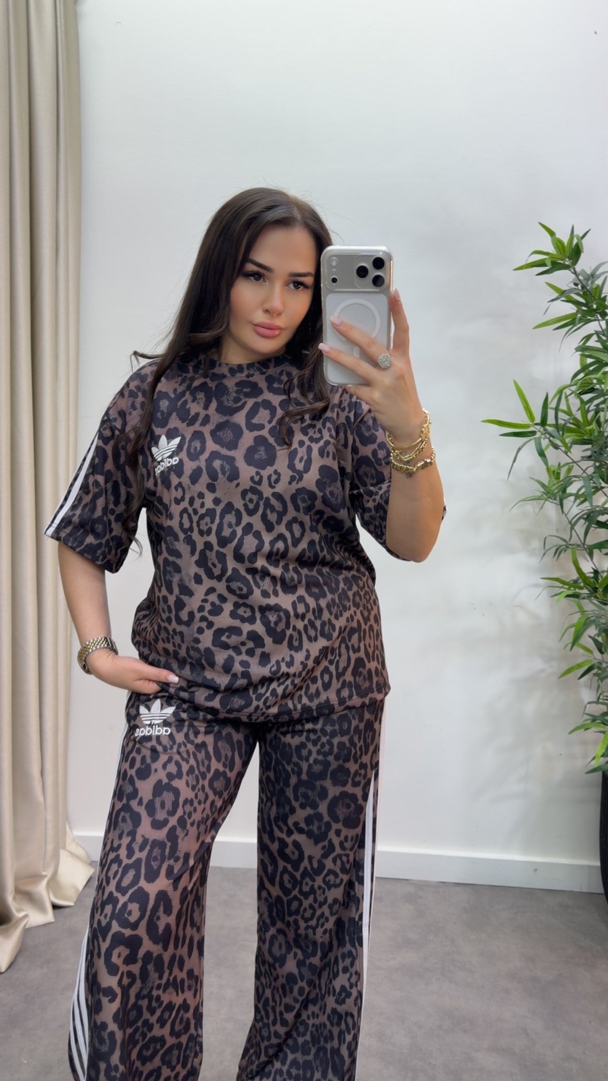 Marka Model Baskılı Takım