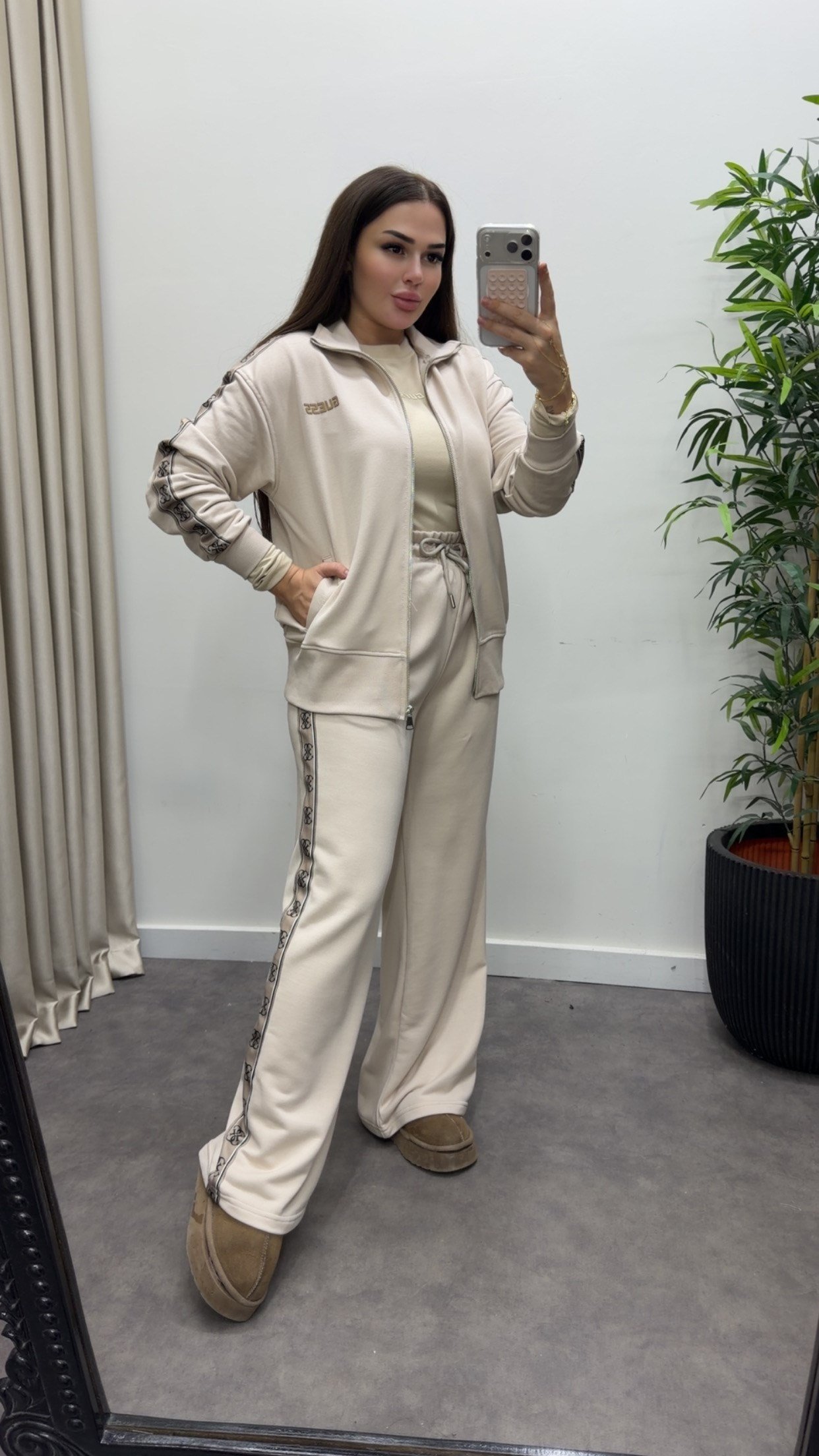 Marka Model Fermuarlı Takım
