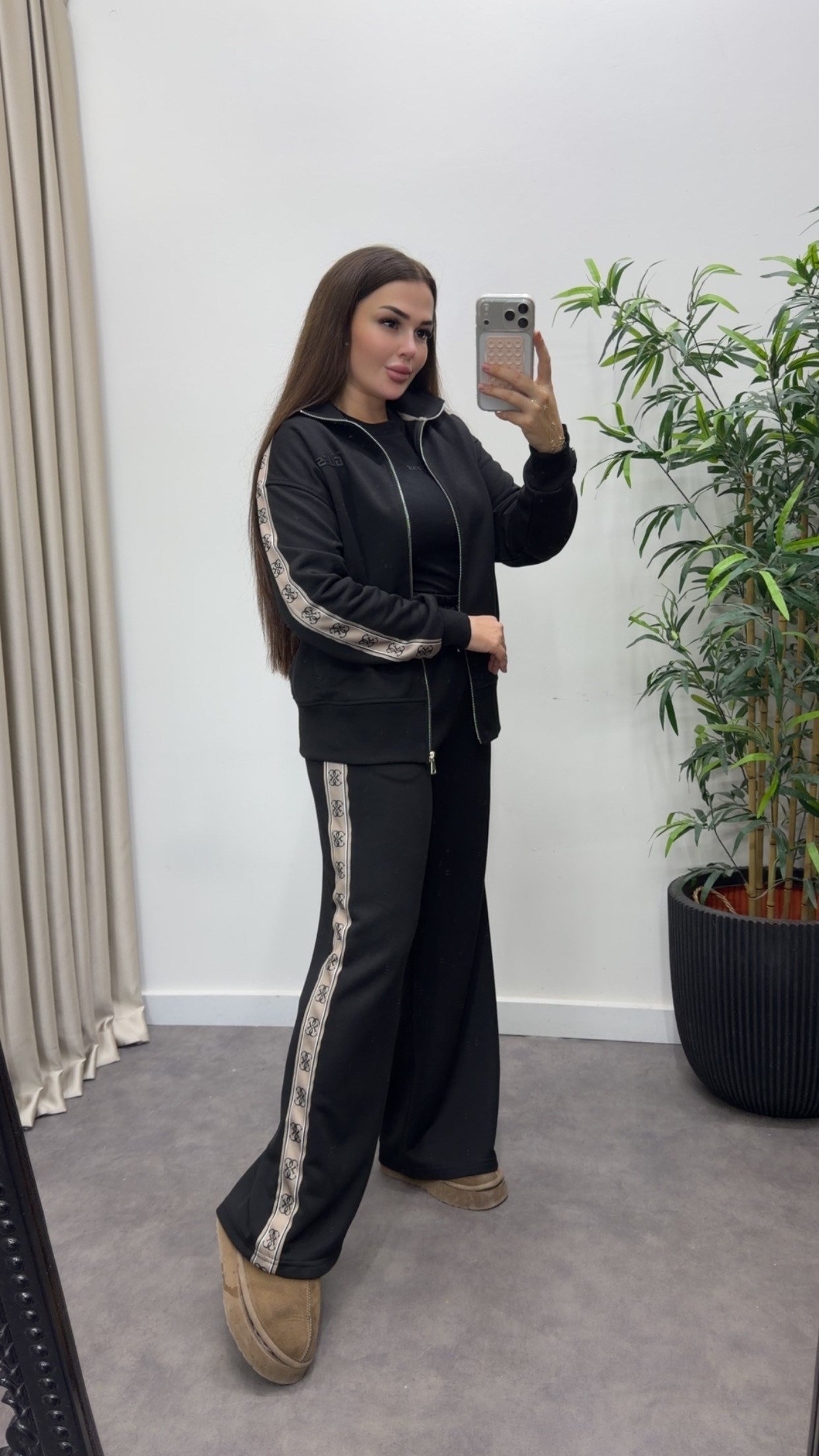Marka Model Fermuarlı Takım